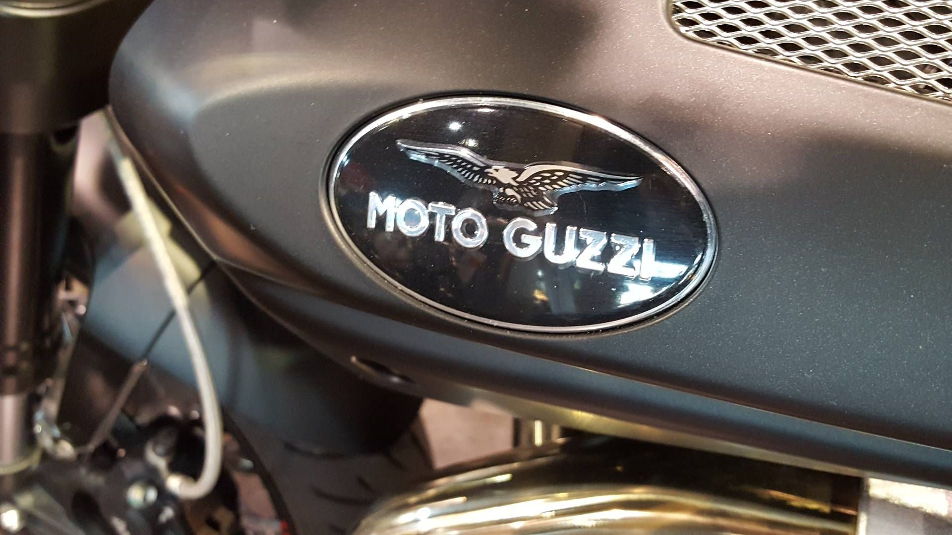 2018 Moto Guzzi Griso 1200 S.E.