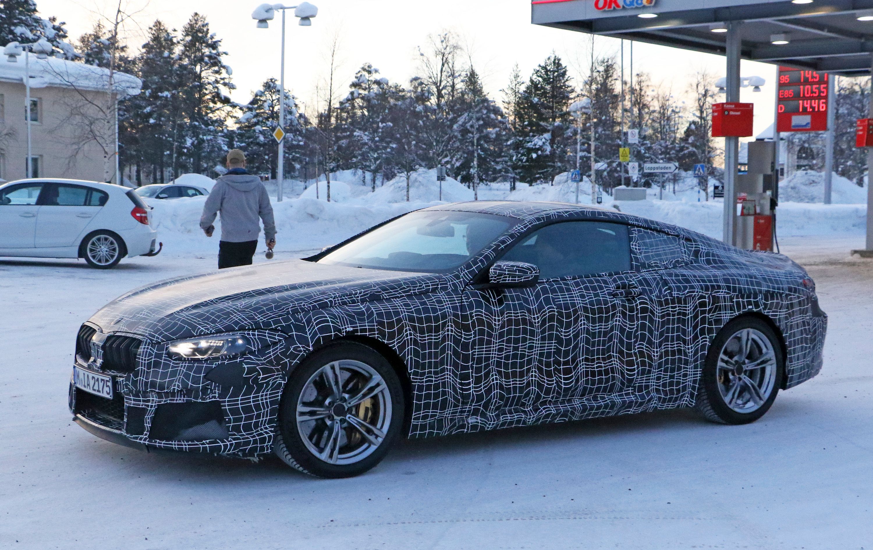 2019 BMW M8