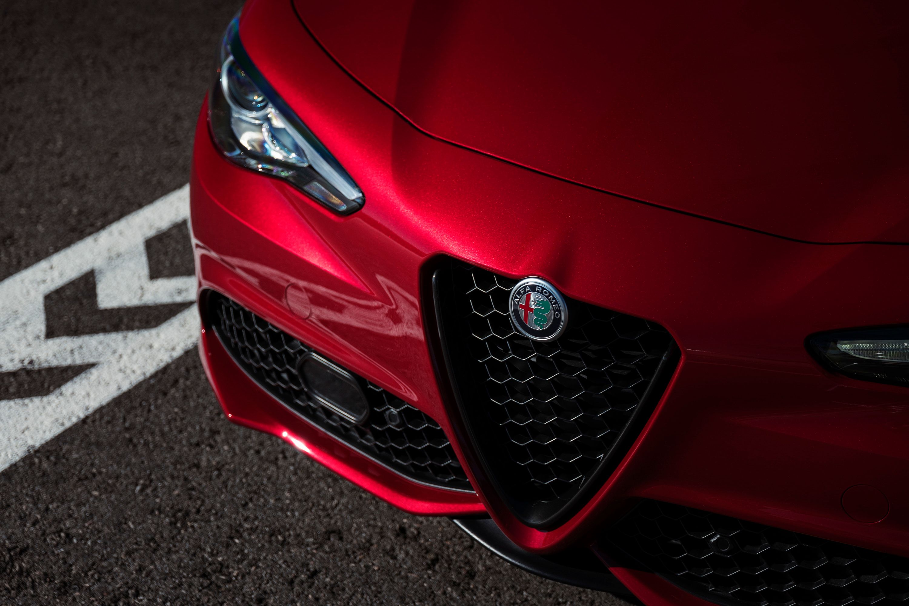 2018 Alfa Romeo Giulia And Stelvio Nero Edizione Package