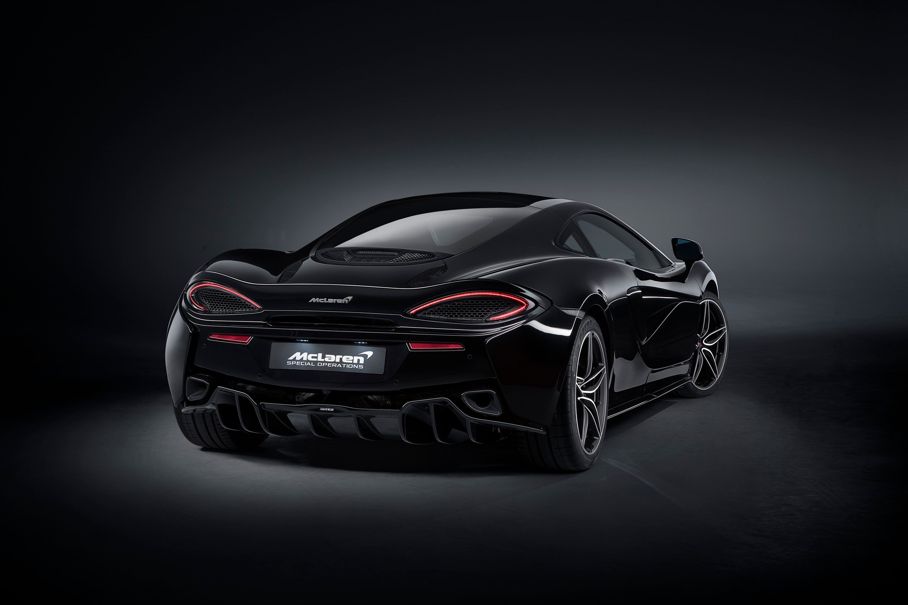 2018 McLaren 570GT MSO Black Collection