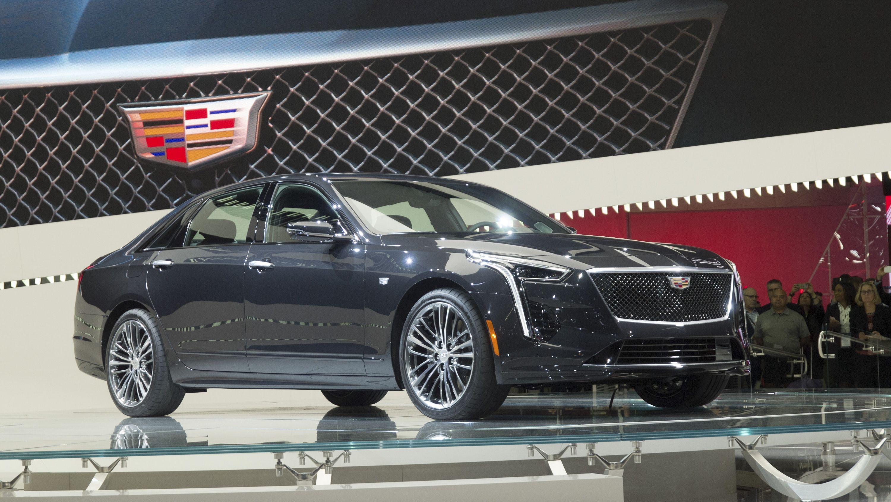 2016 - 2018 The Cadillac CT6 V-Sport Gives the Mercedes-AMG S65 Something to Worry About