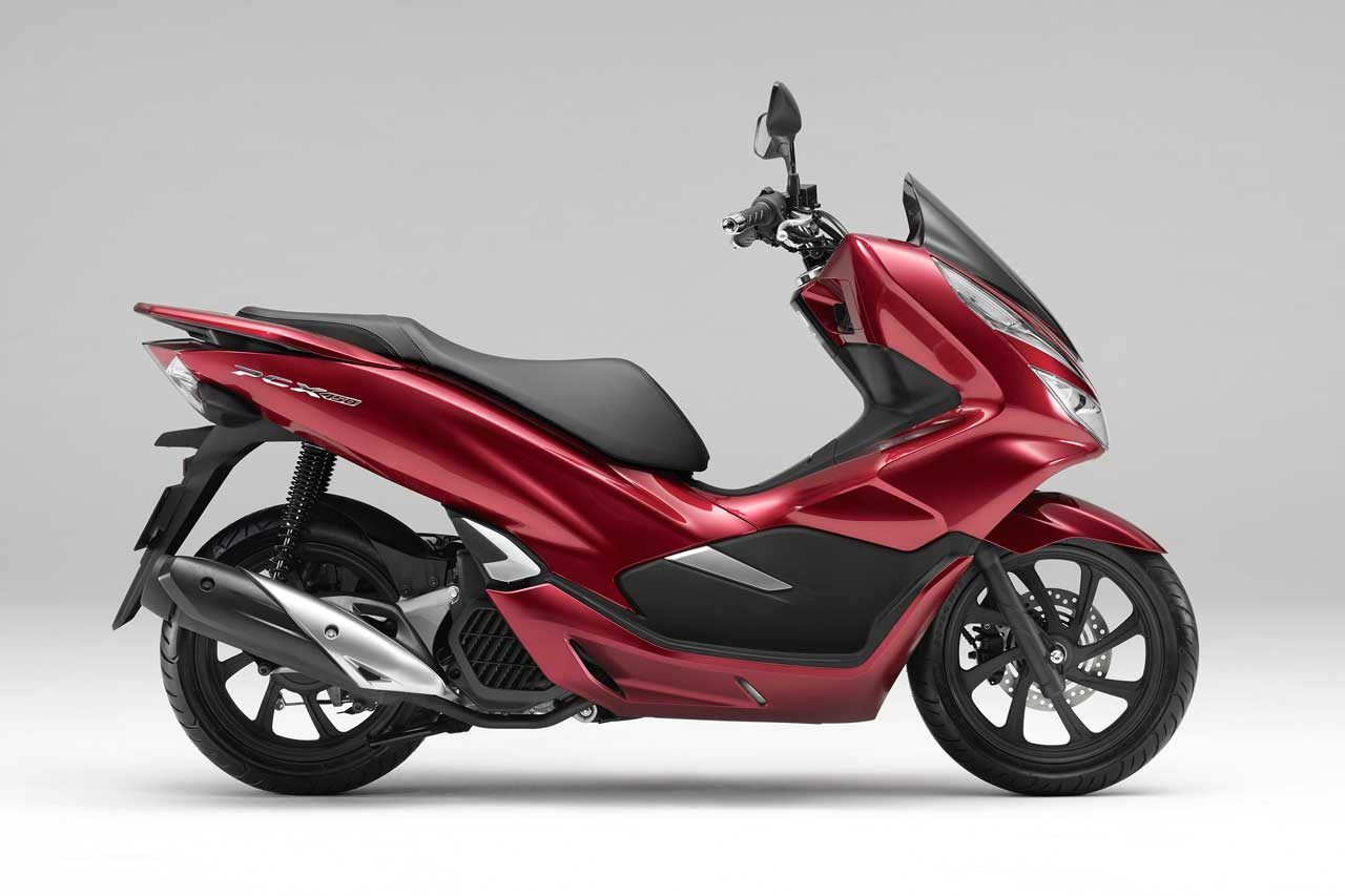 Honda gave the PCX 150 a fresh new update