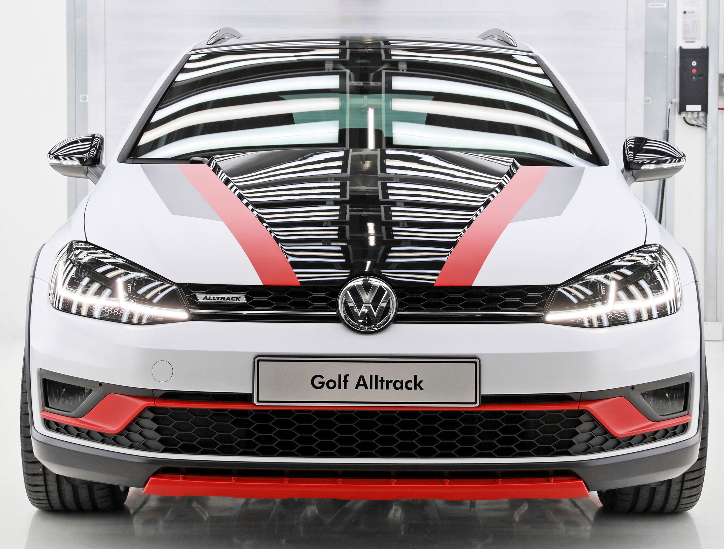 2018 Volkswagen Golf Estate TGI GMOTION