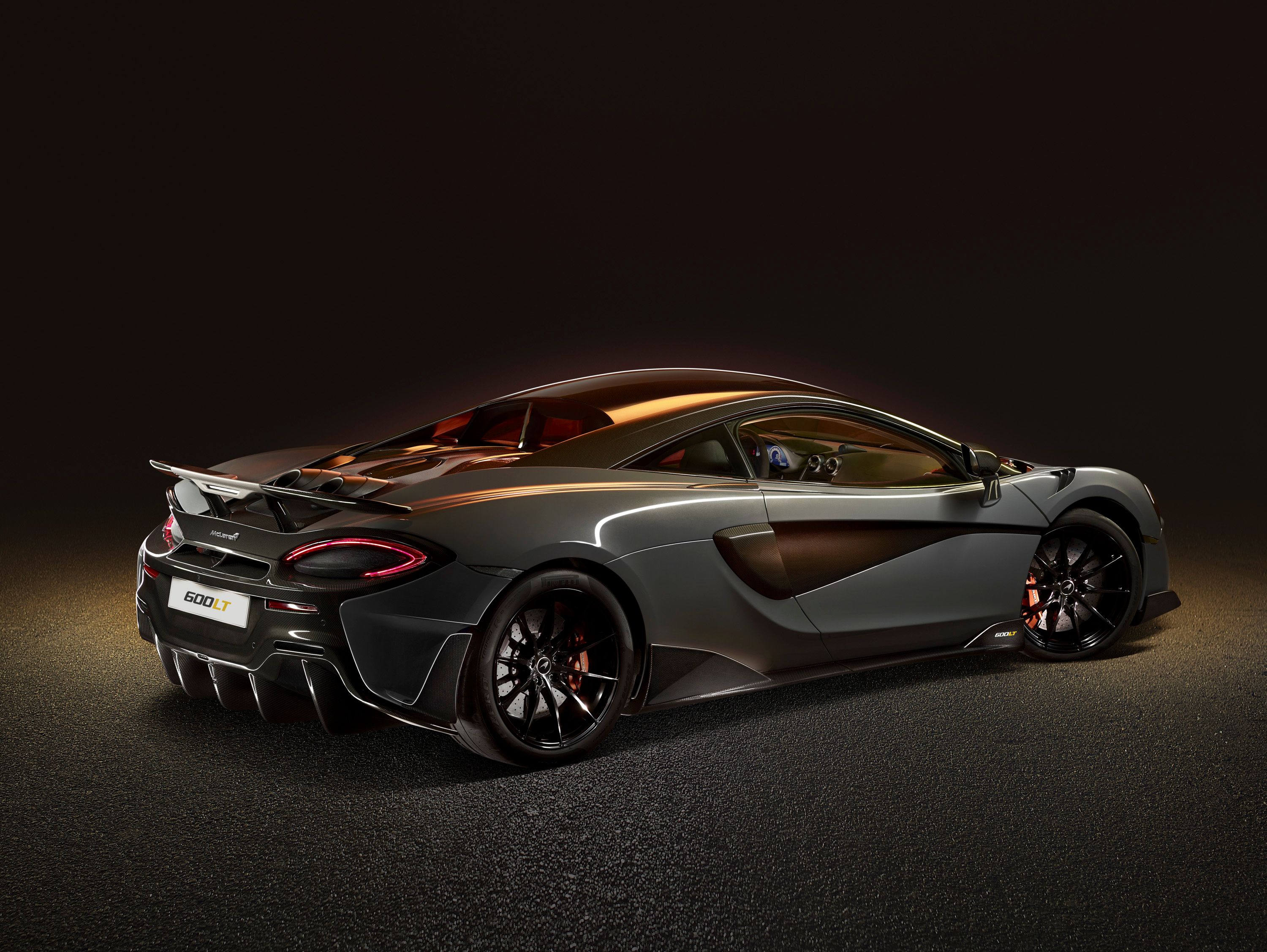 2019 The McLaren 600LT Bests the 570S with More Grunt and Less Weight