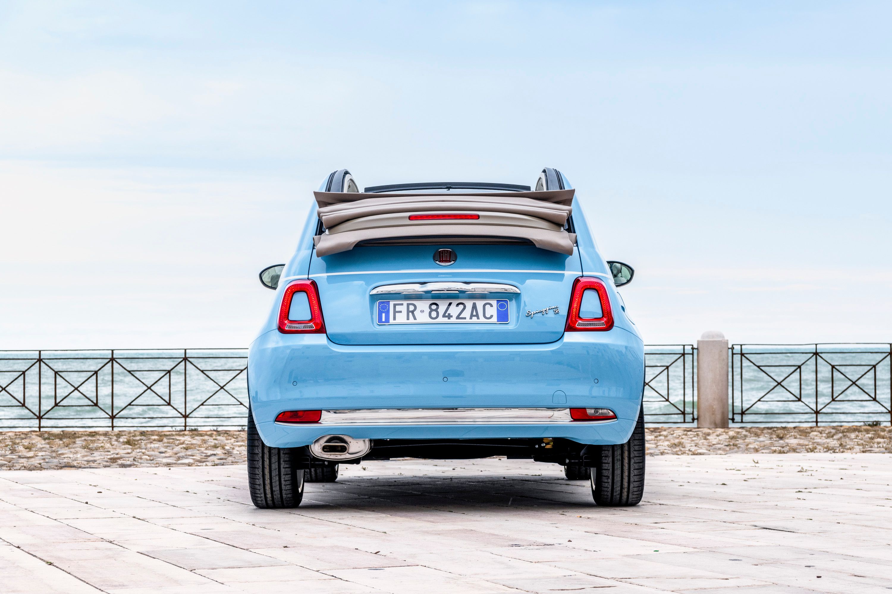 2018 Fiat 500 Spiaggina by Garage Italia and Pinninfarina