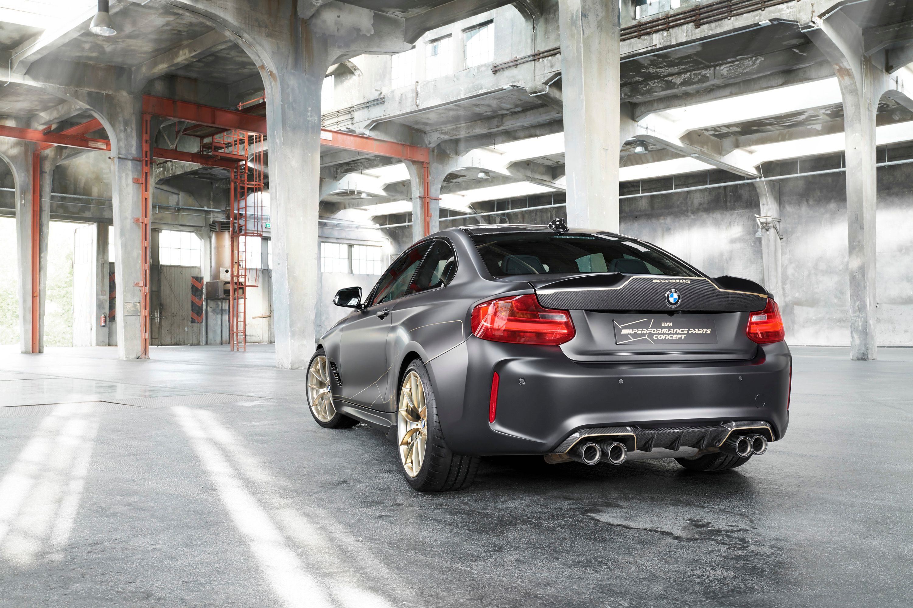 2018 BMW M Performance Parts concept M2 Is Like A Throwback To The M3 CSL