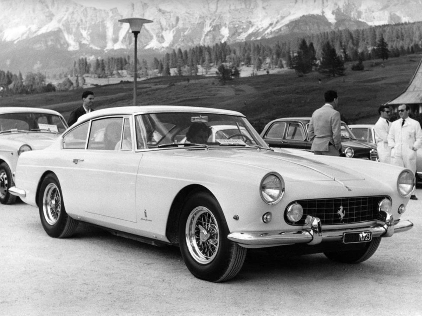 1960 - 1963 Ferrari 250 GT 2+2 (GTE)