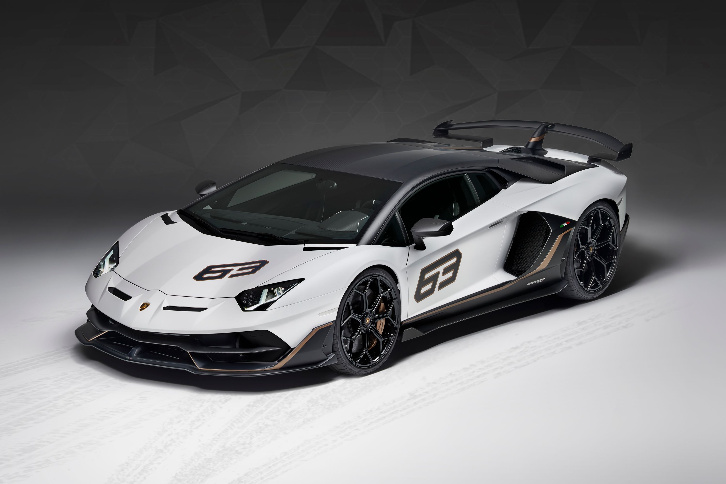 2019 Lamborghini Aventador SVJ 63