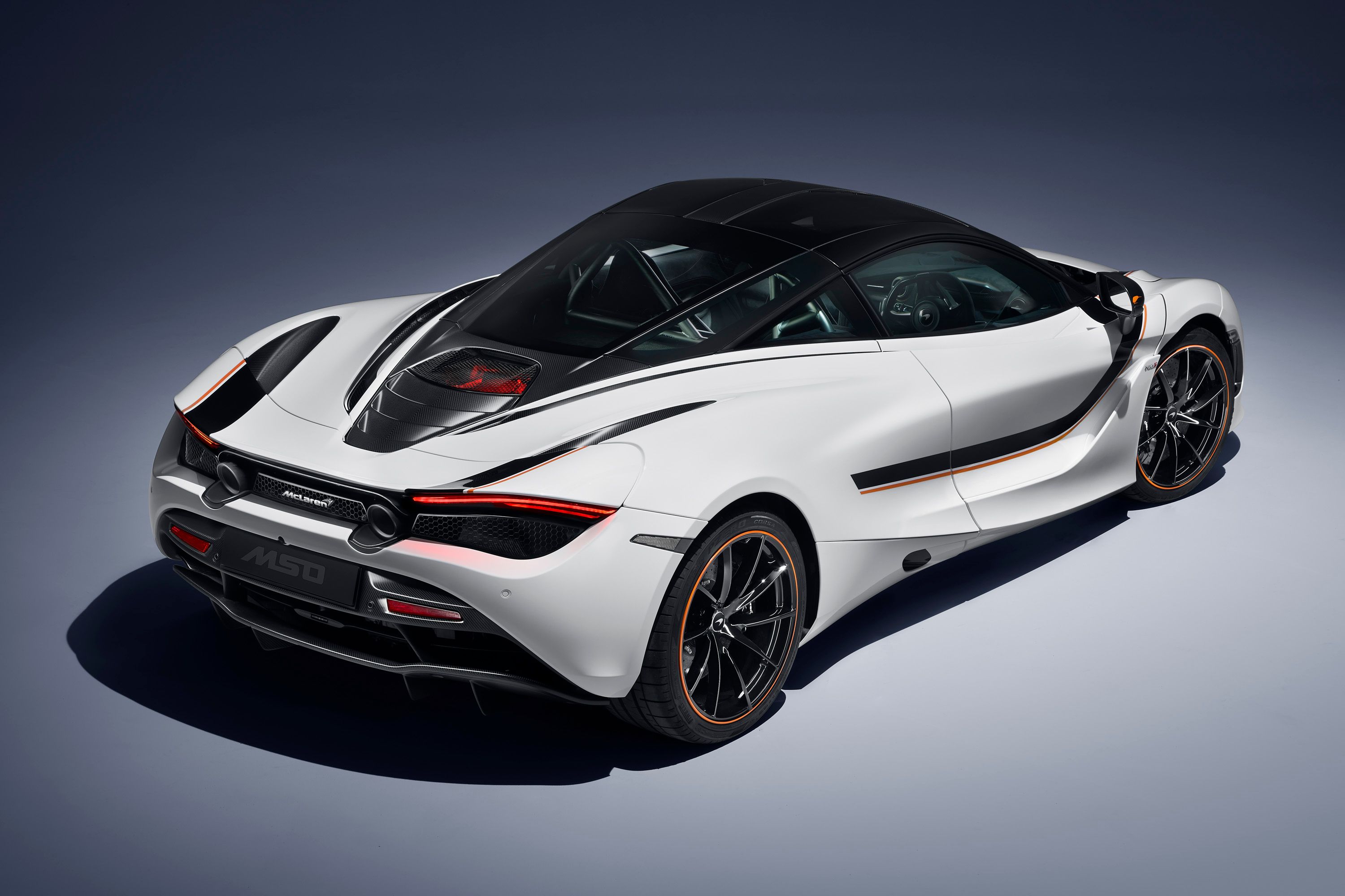 2018 McLaren 720S Track Theme