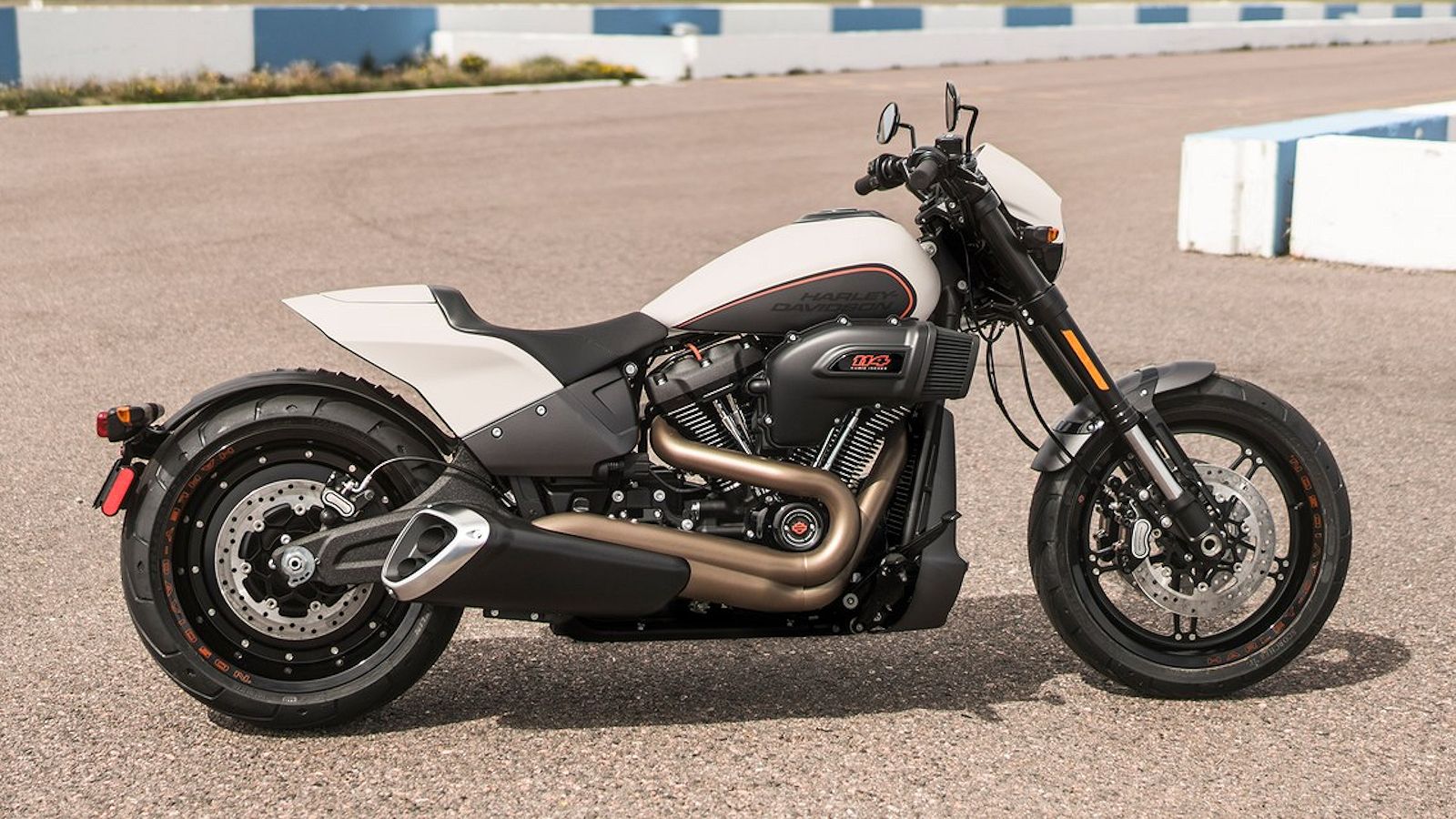 2019 - 2020 Harley-Davidson FXDR 114