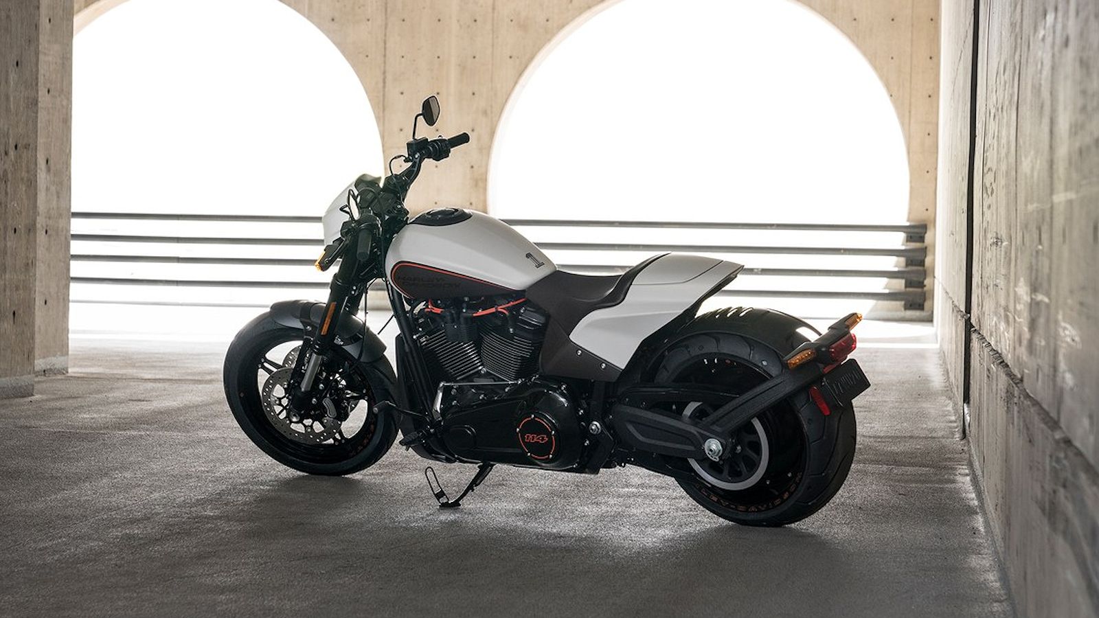 2019 - 2020 Harley-Davidson FXDR 114