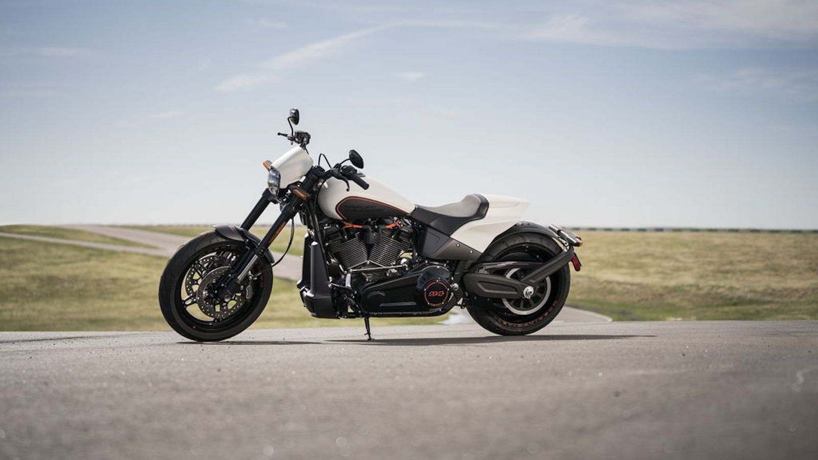 2019 - 2020 Harley-Davidson FXDR 114