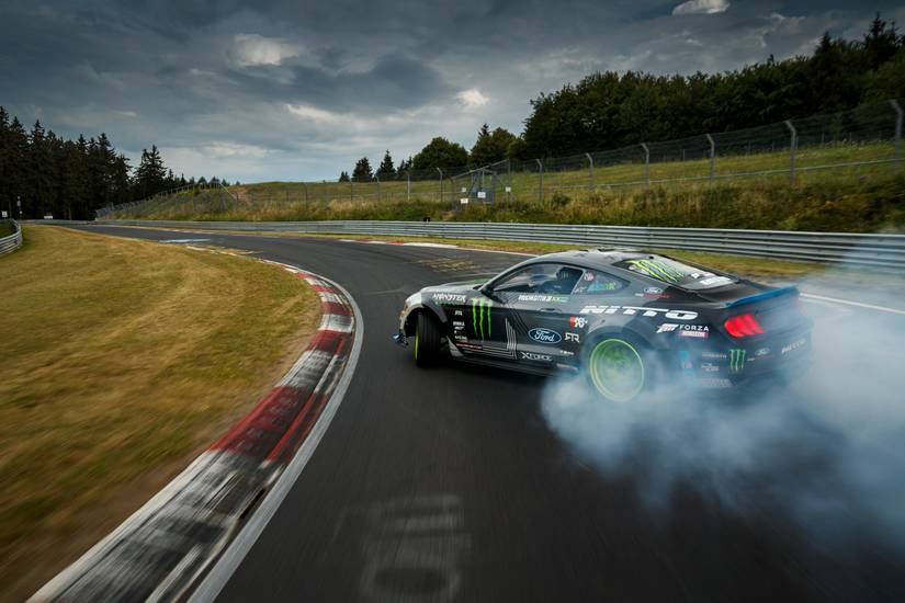 Ford Mustang RTR Drifts the Entire Nurburgring