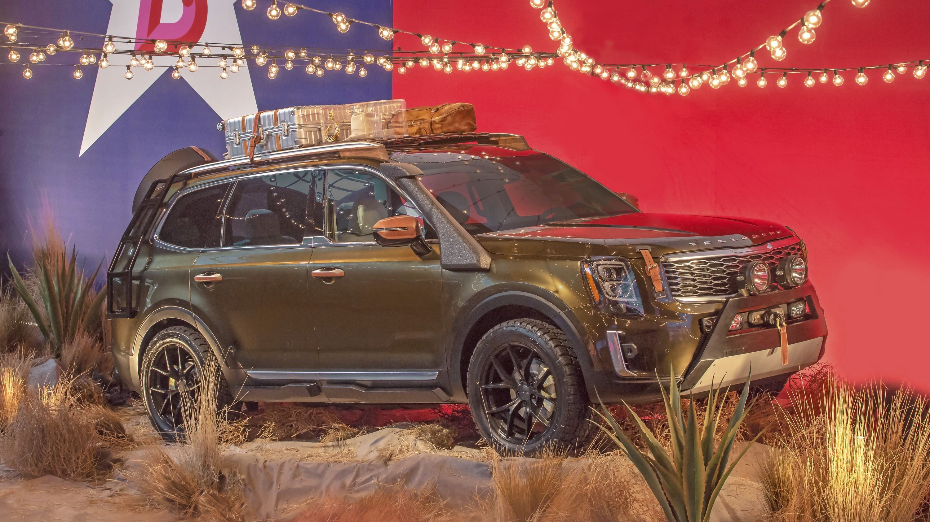 2019 - 2020 The Kia Telluride Debuts Looking More Like a Concept Than a Production Model
