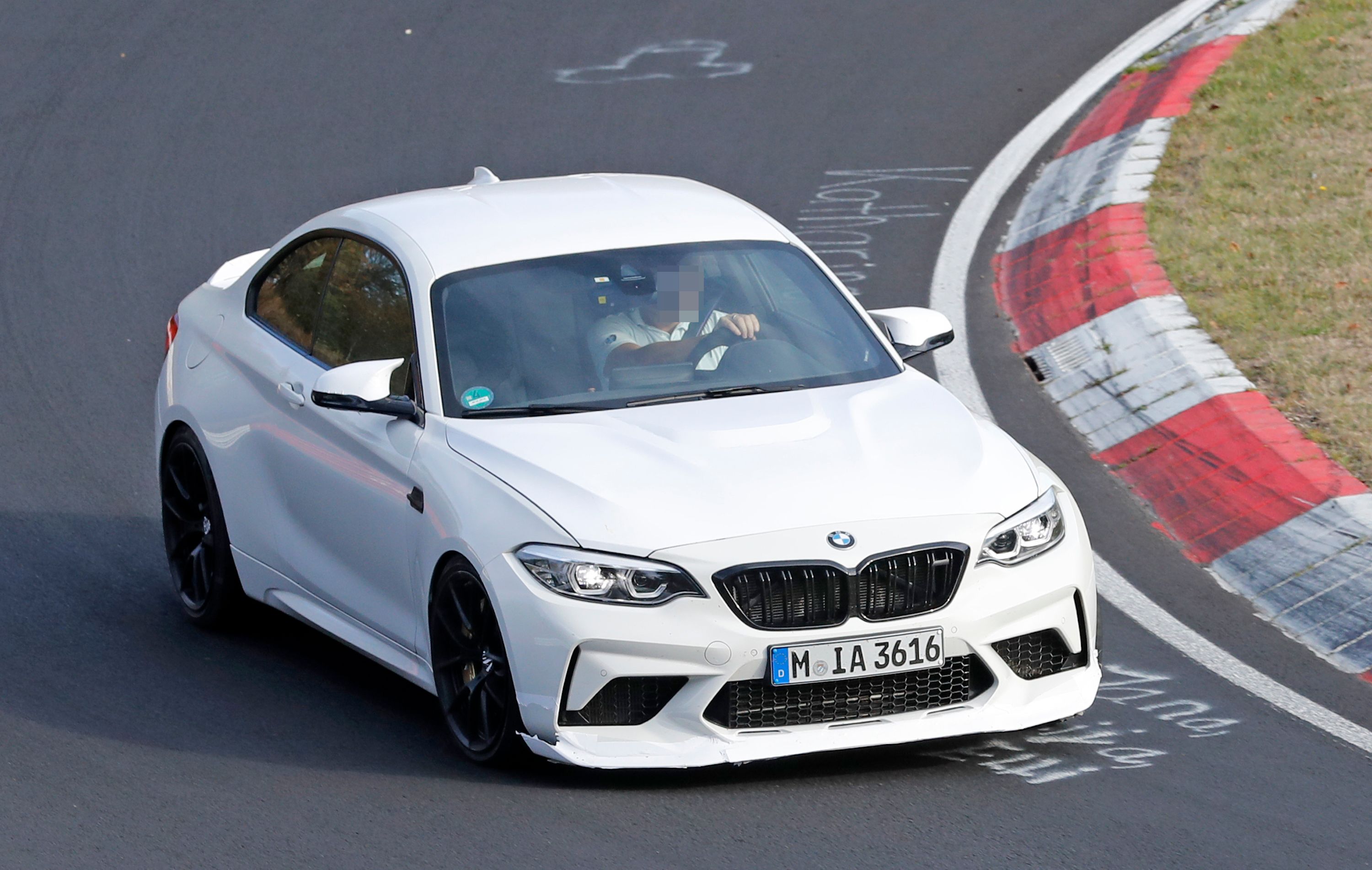 2019 - 2020 The 2021 BMW M2 CS\CSL Was Spotted on the Nurburging; May Enter Limited Production in March 2020