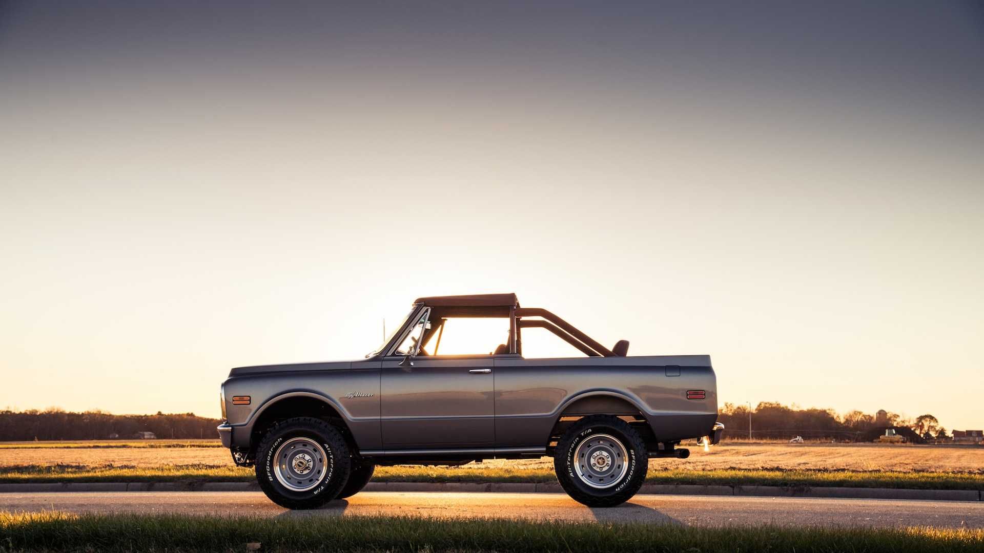 2018 K5 Chevy Blazer Restomod by Ringbrothers