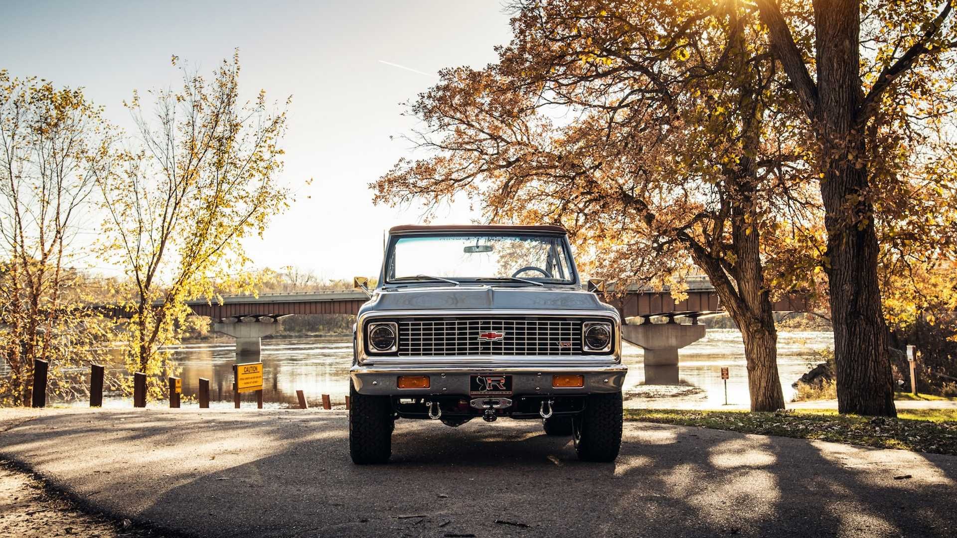 2018 K5 Chevy Blazer Restomod by Ringbrothers