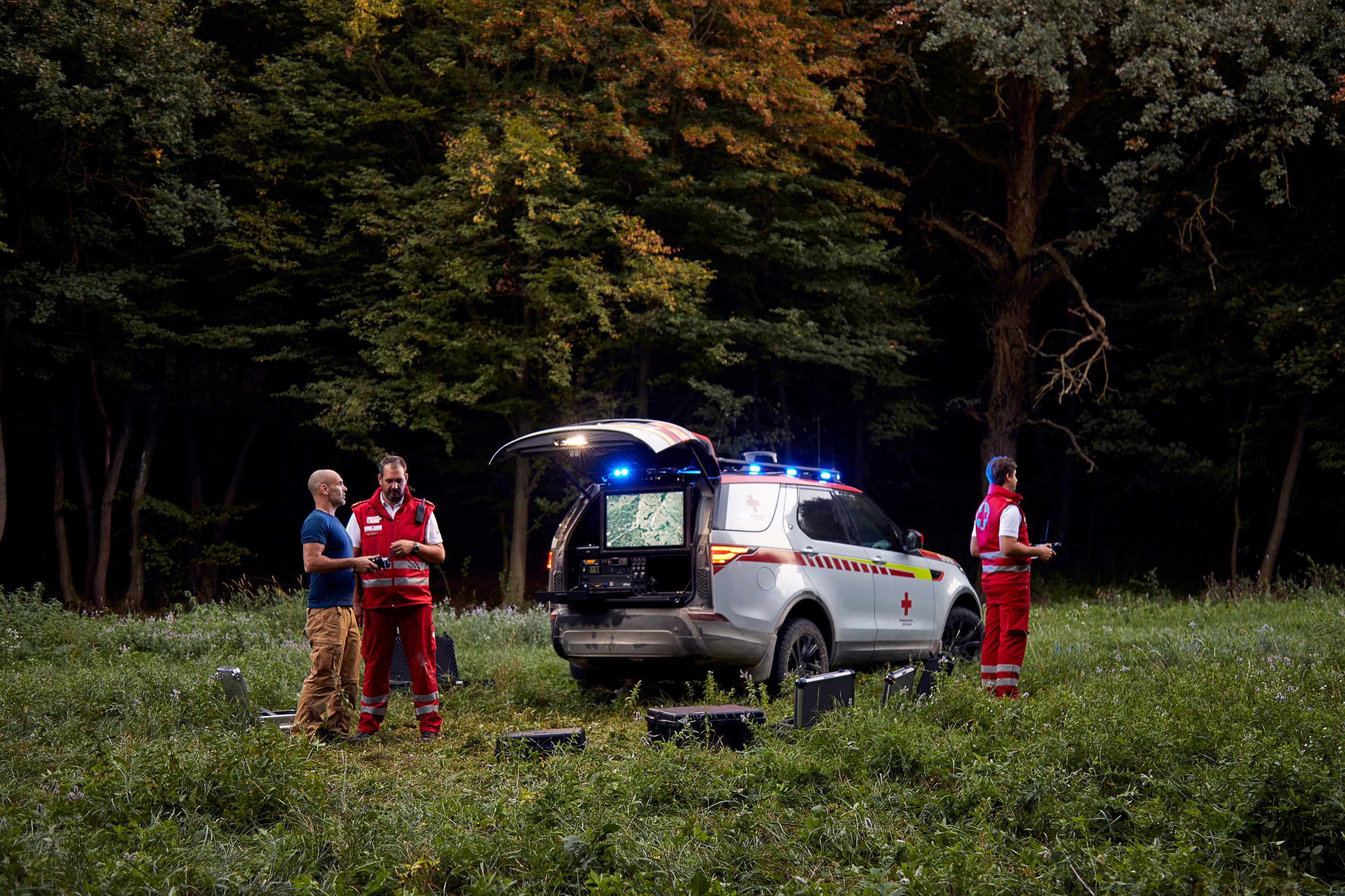 2018 Land Rover Red Cross Discovery Emergency Response Vehicle