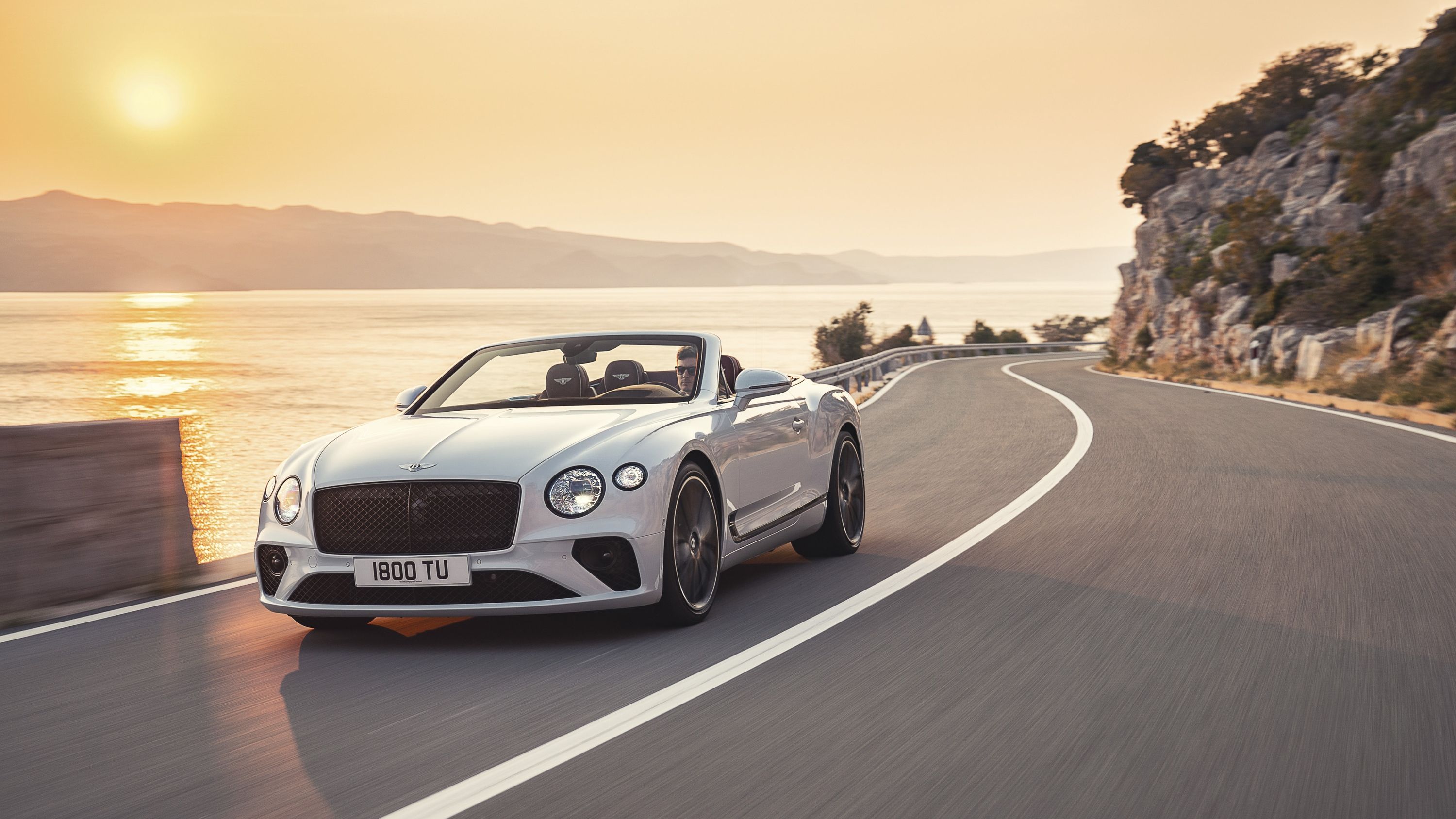 2018 - 2019 Believe it or Not, Bentley is Struggling to Compete with Tesla and Porsche