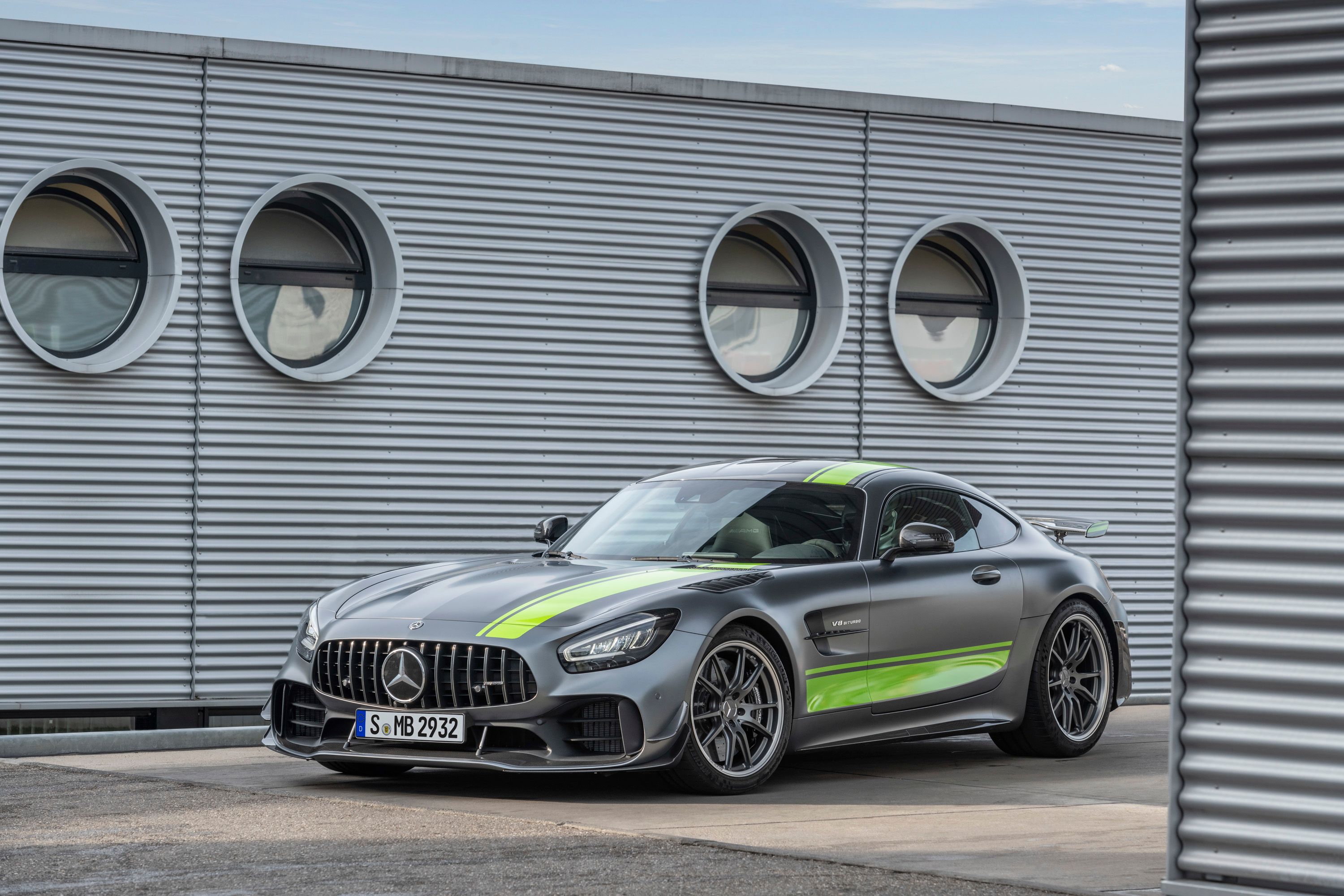 2020 Wallpaper of the Day: 2020 Mercedes-AMG GT R Pro