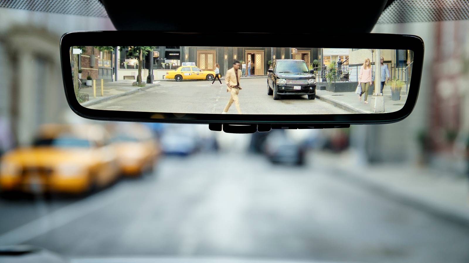 The 2020 Range Rover Evoque Has the Coolest Rear View Mirror Ever