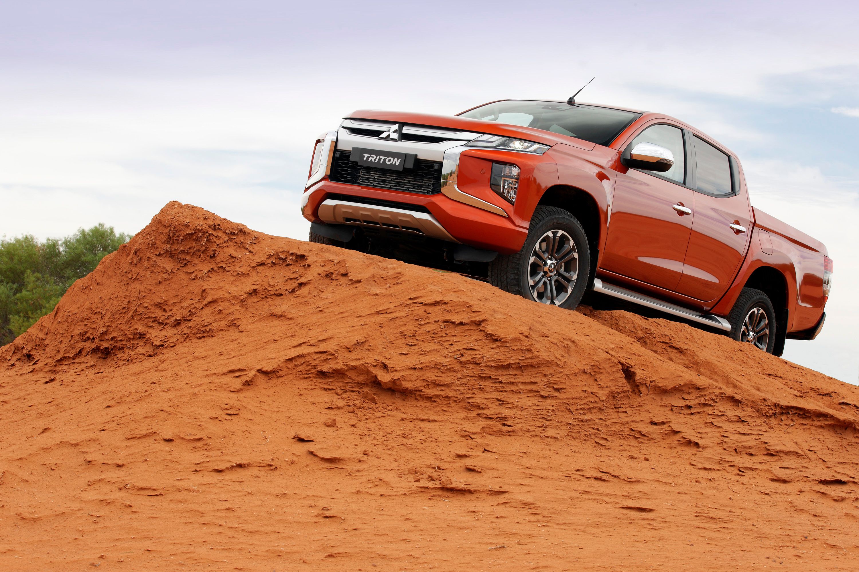 2019 Mitsubishi Triton L200