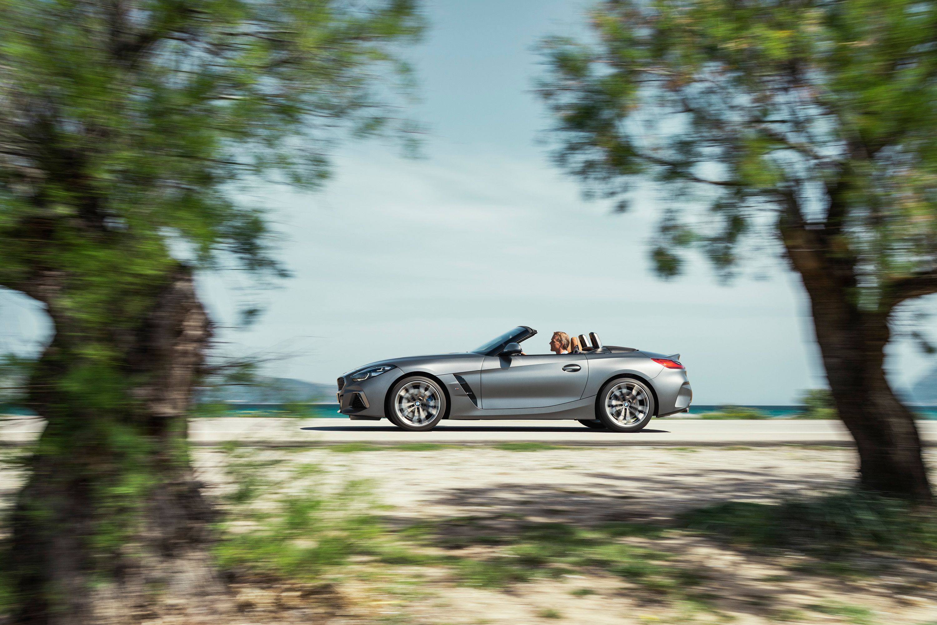 2019 Wallpaper of the Day: 2019 BMW Z4