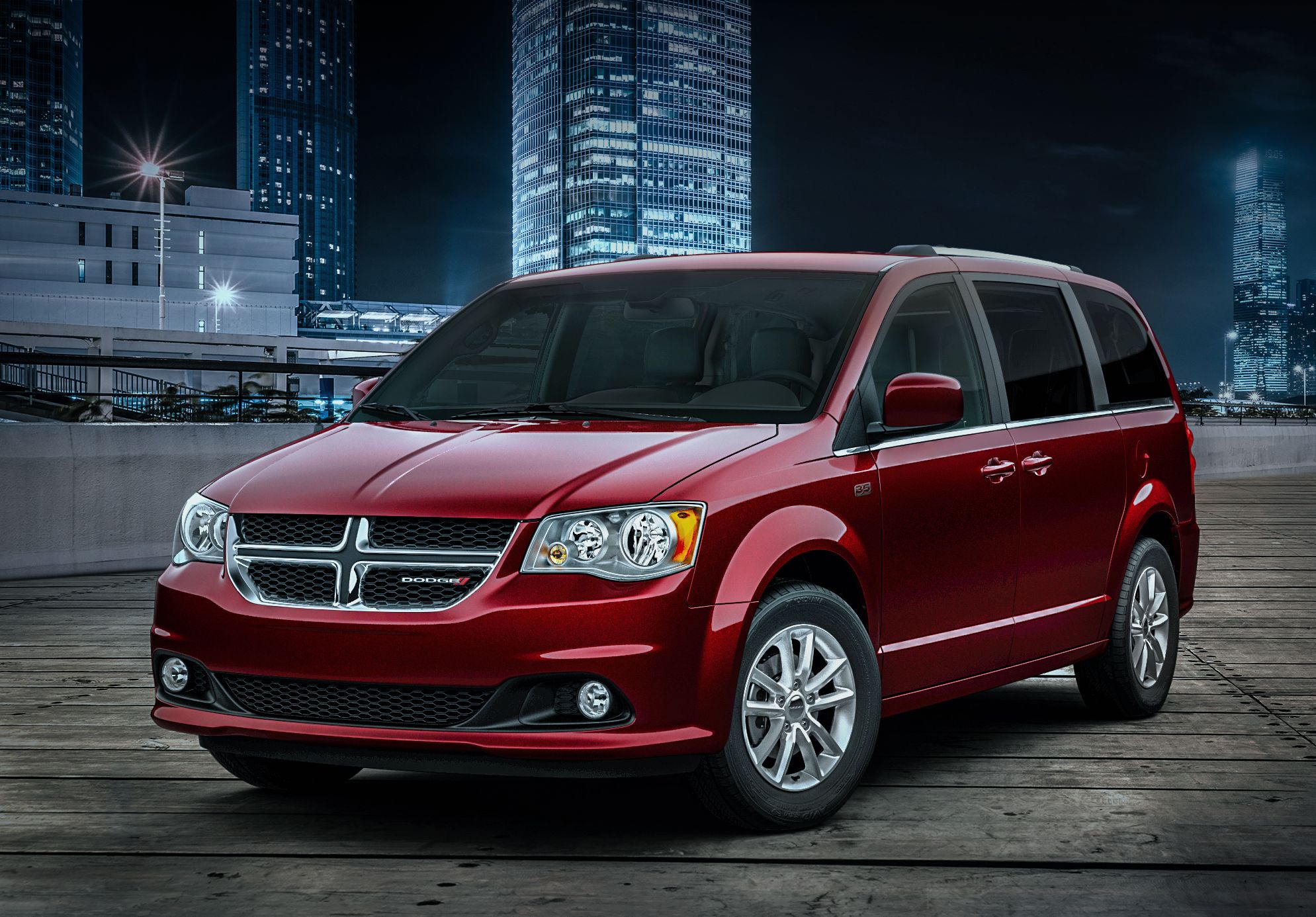 2019 Dodge Grand Caravan and Chrysler Pacifica 35th Anniversary Edition