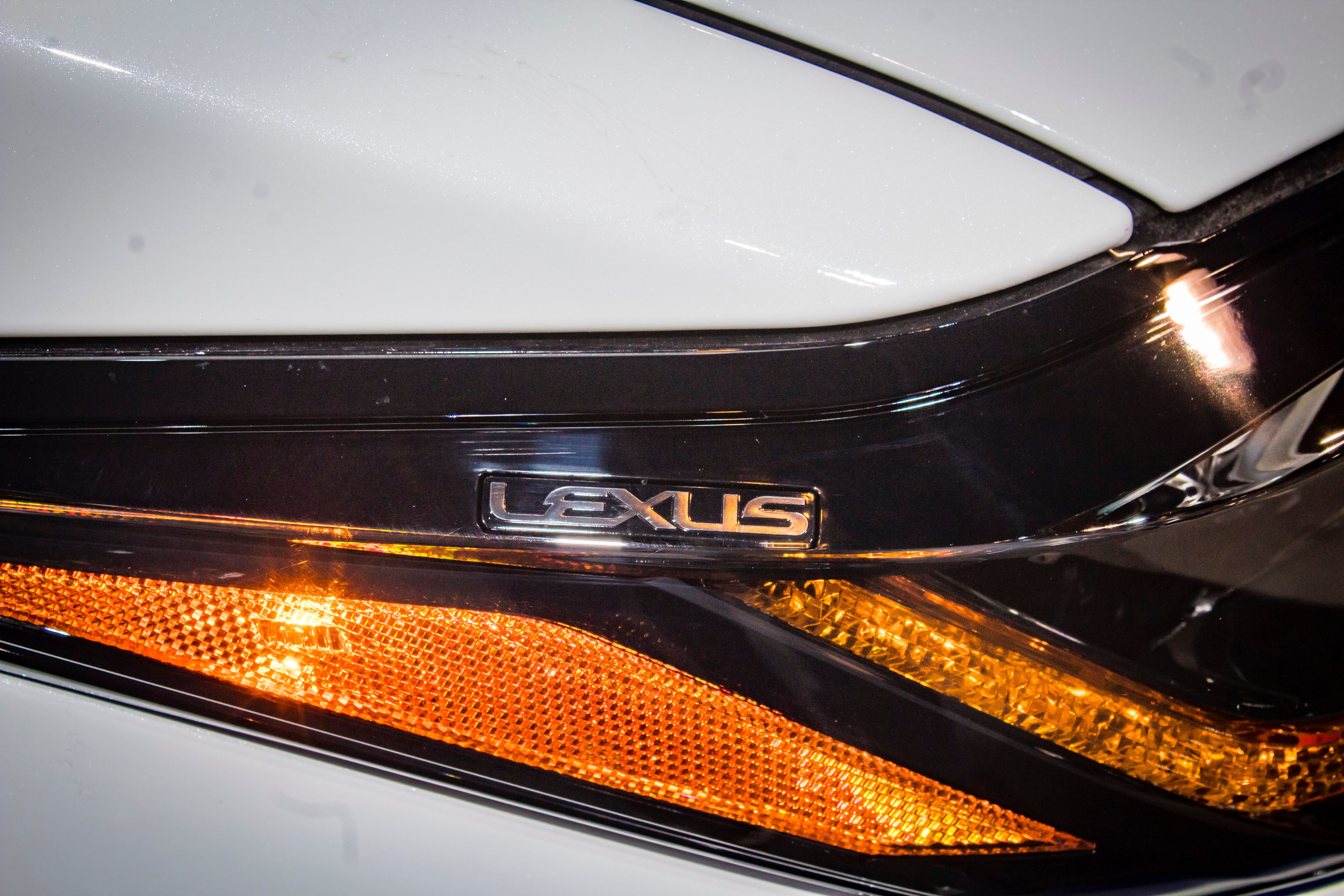 2019 Lexus ES 350 F Sport