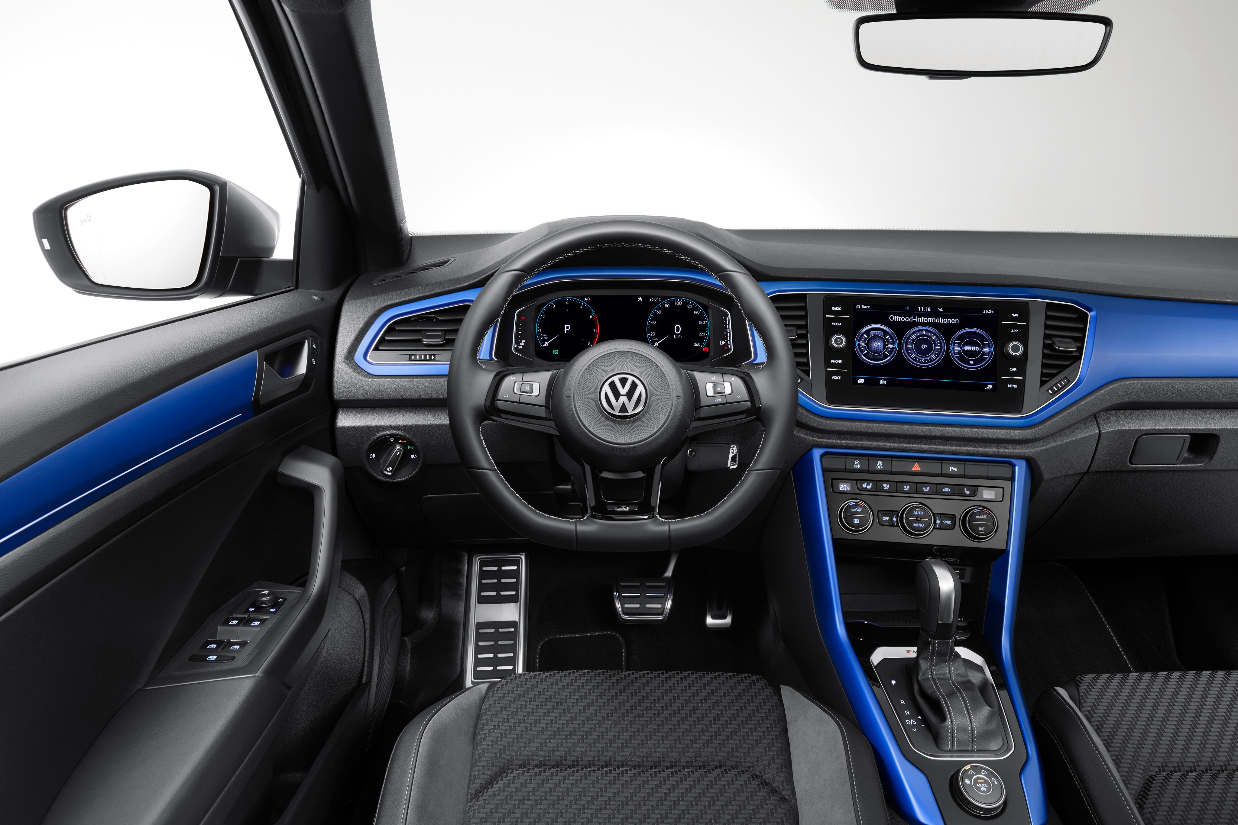 2019 Volkswagen T-Roc R Production Concept