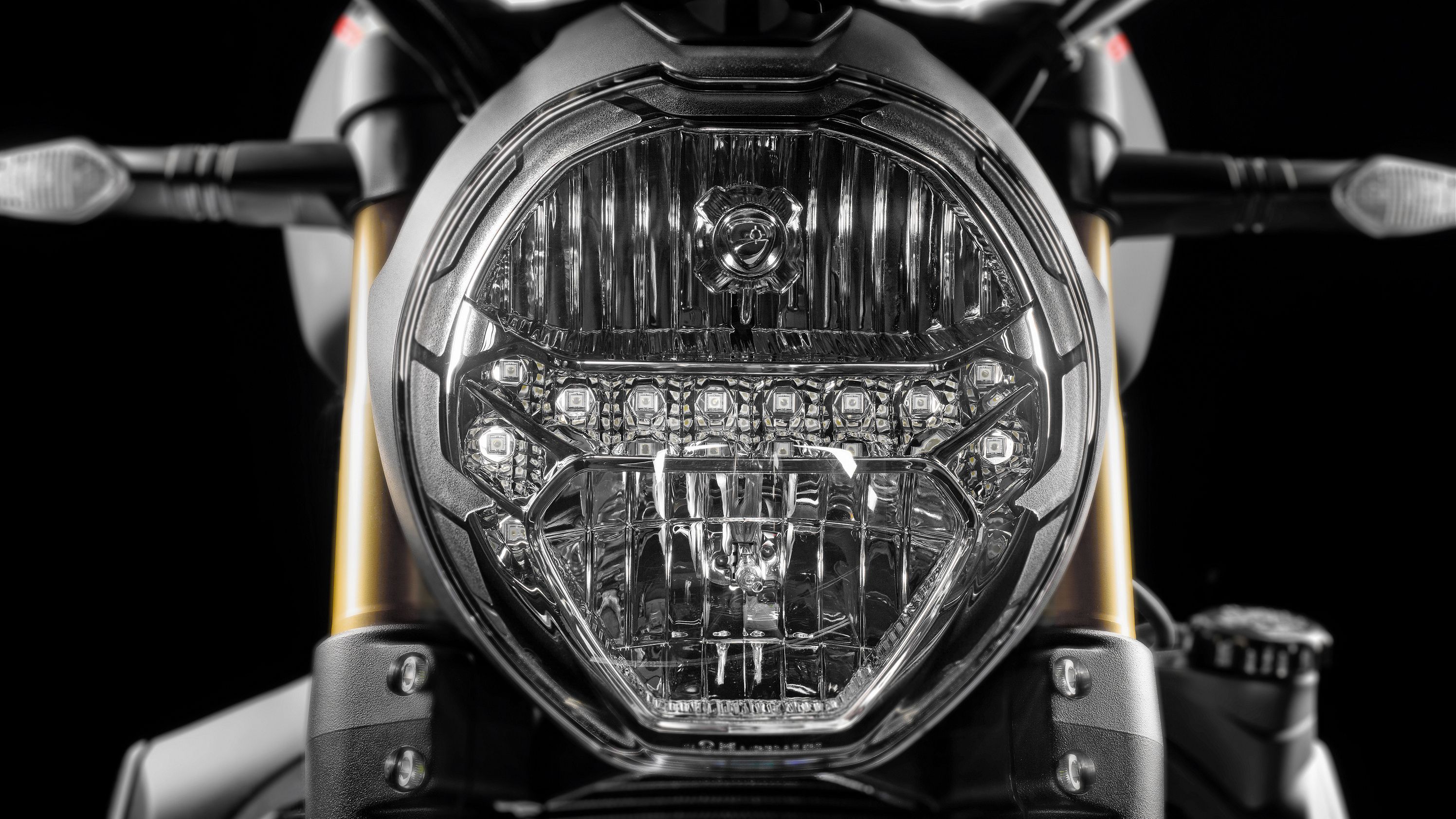 2017 - 2020 Ducati Monster 1200 / 1200 S