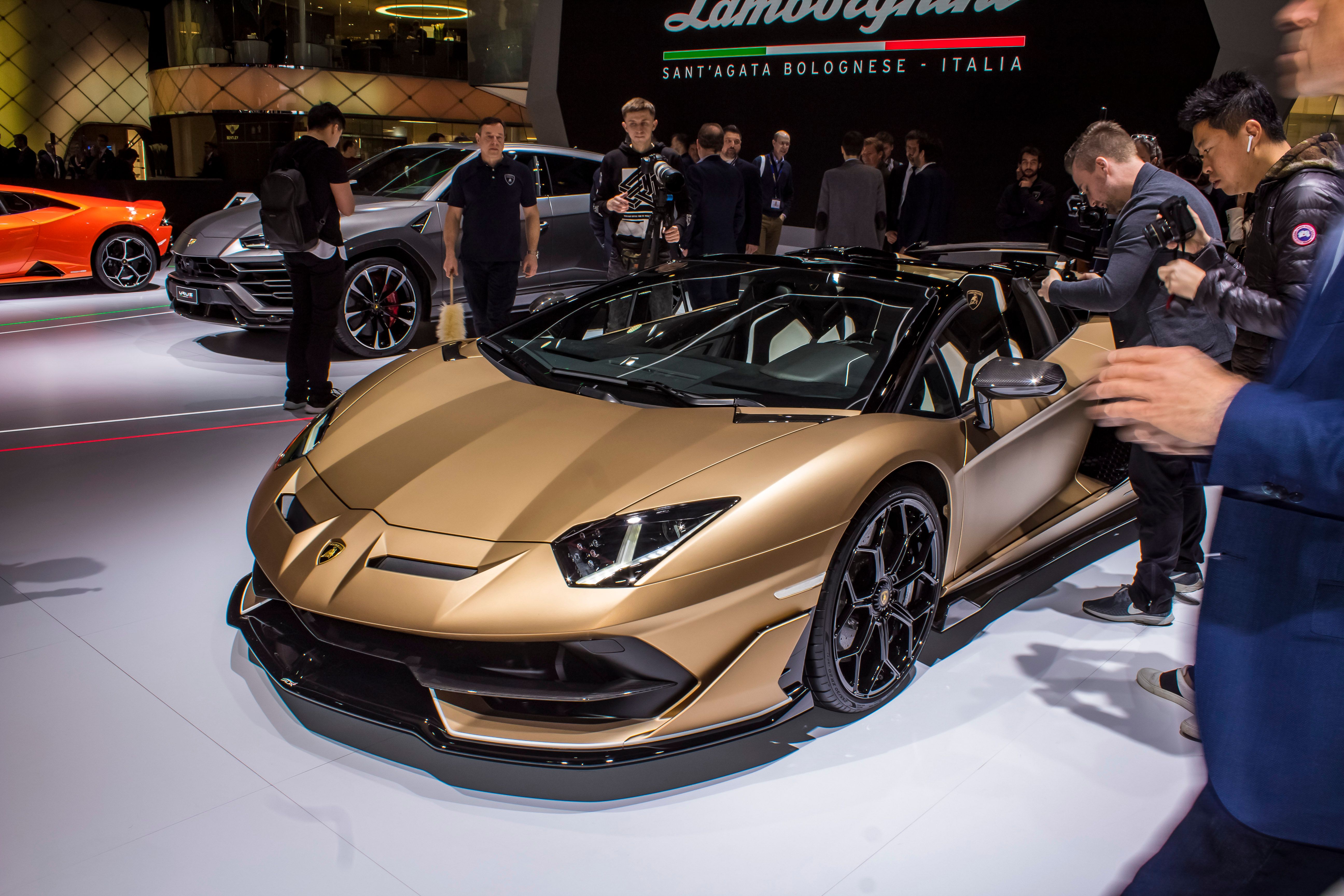 2019 Lamborghini Aventador SVJ Roadster