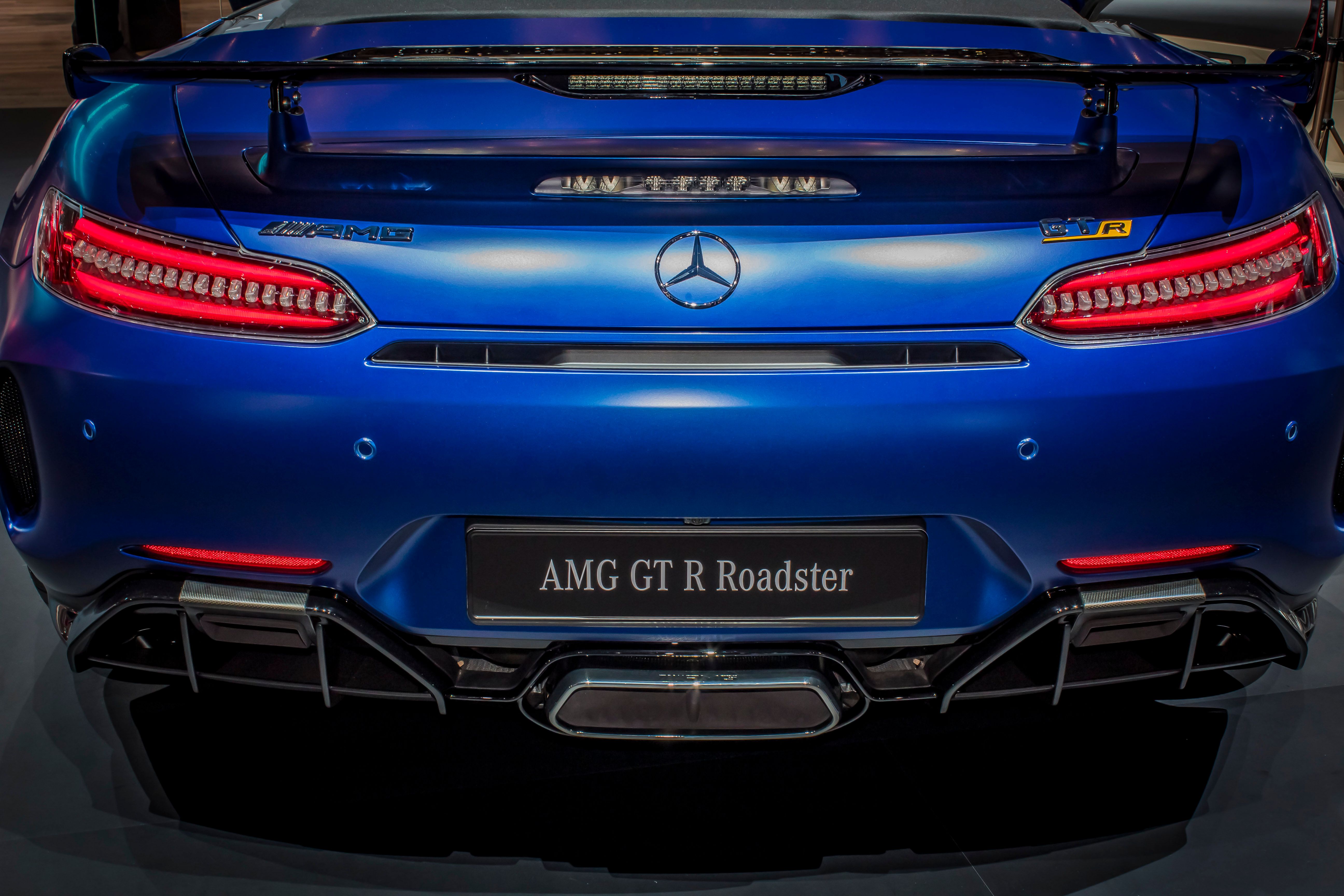 2019 Mercedes-AMG GT R Roadster