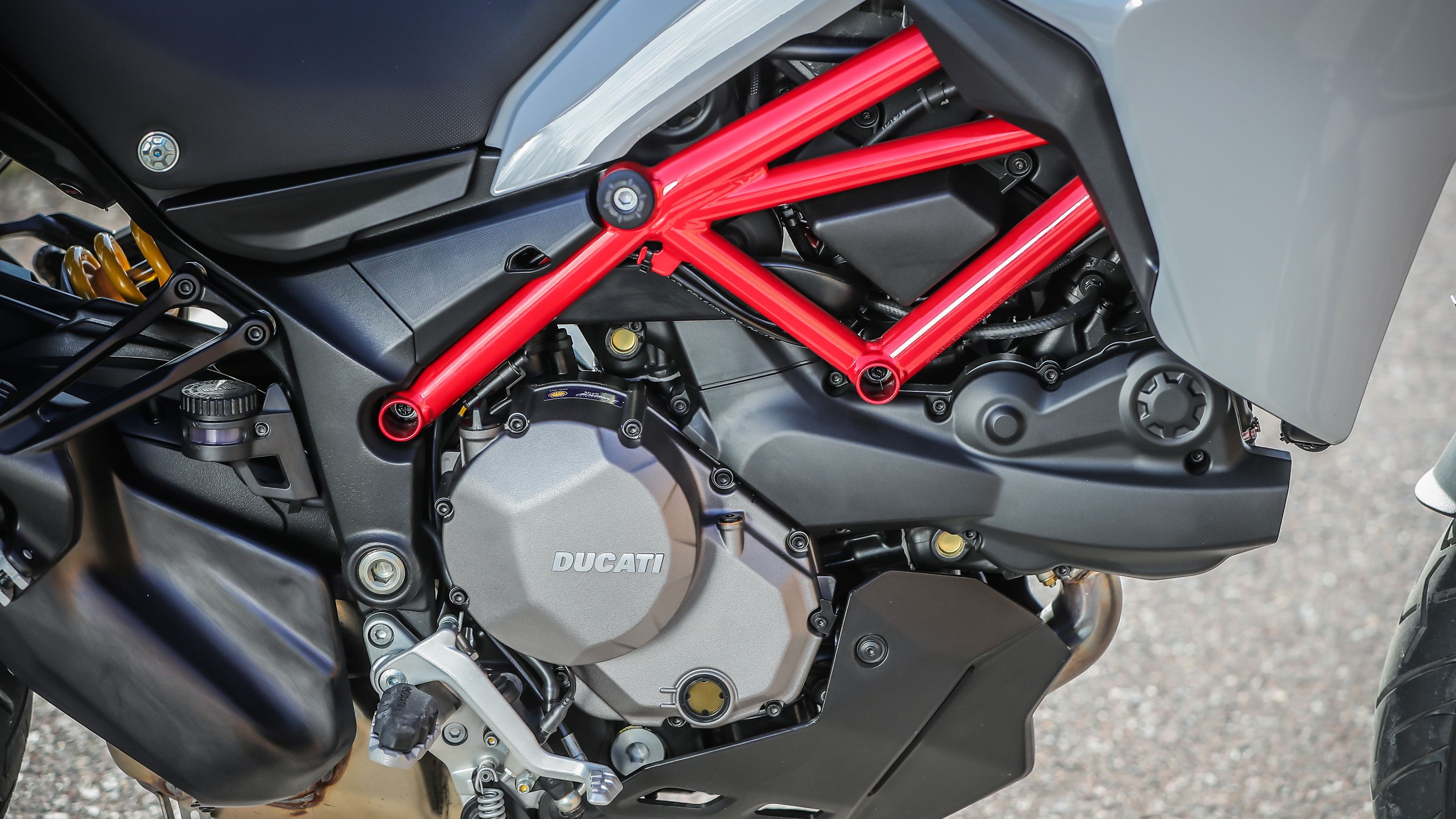 2019 - 2021 Ducati Multistrada 950 / 950 S