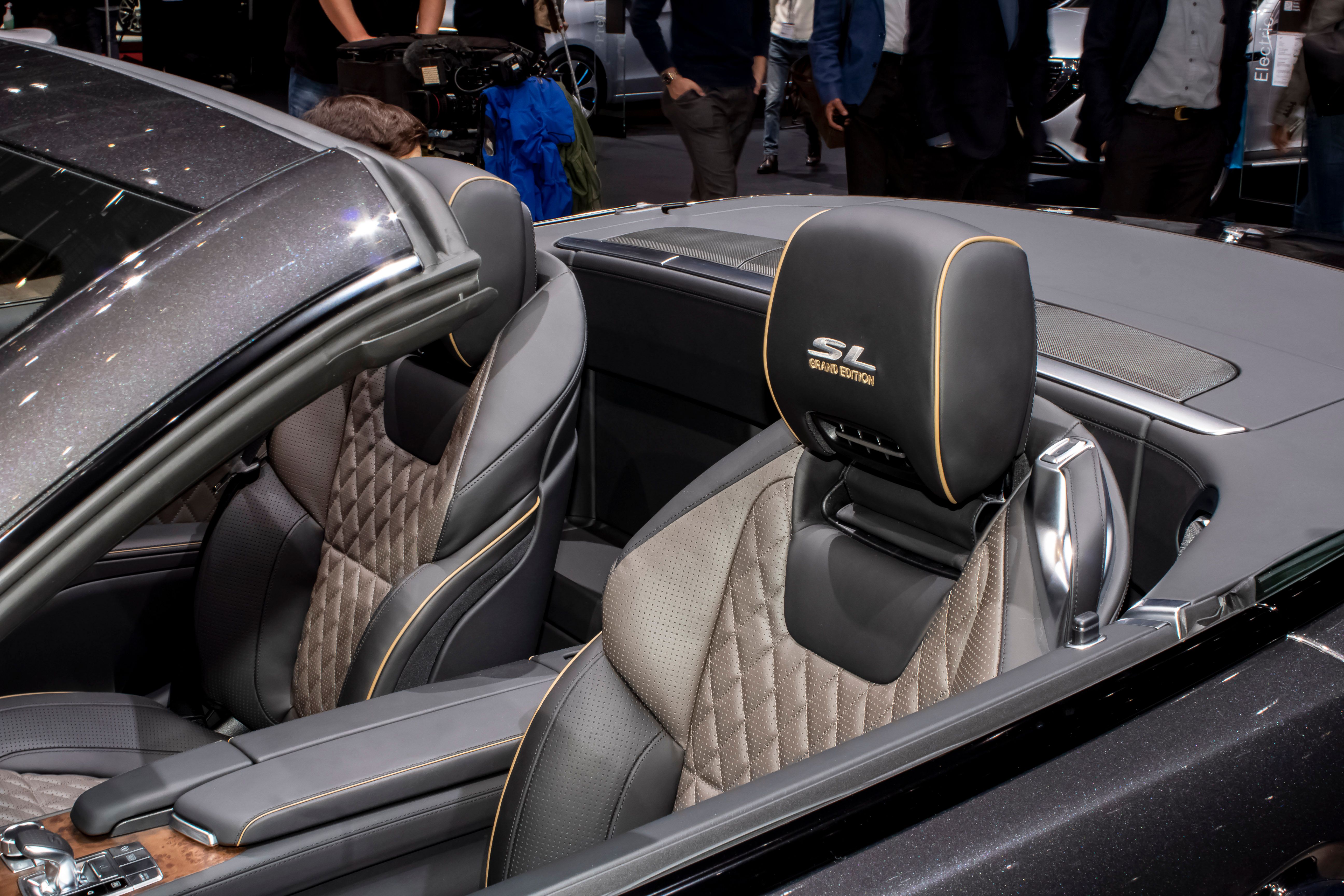 2020 Mercedes-Benz SL Grand Edition
