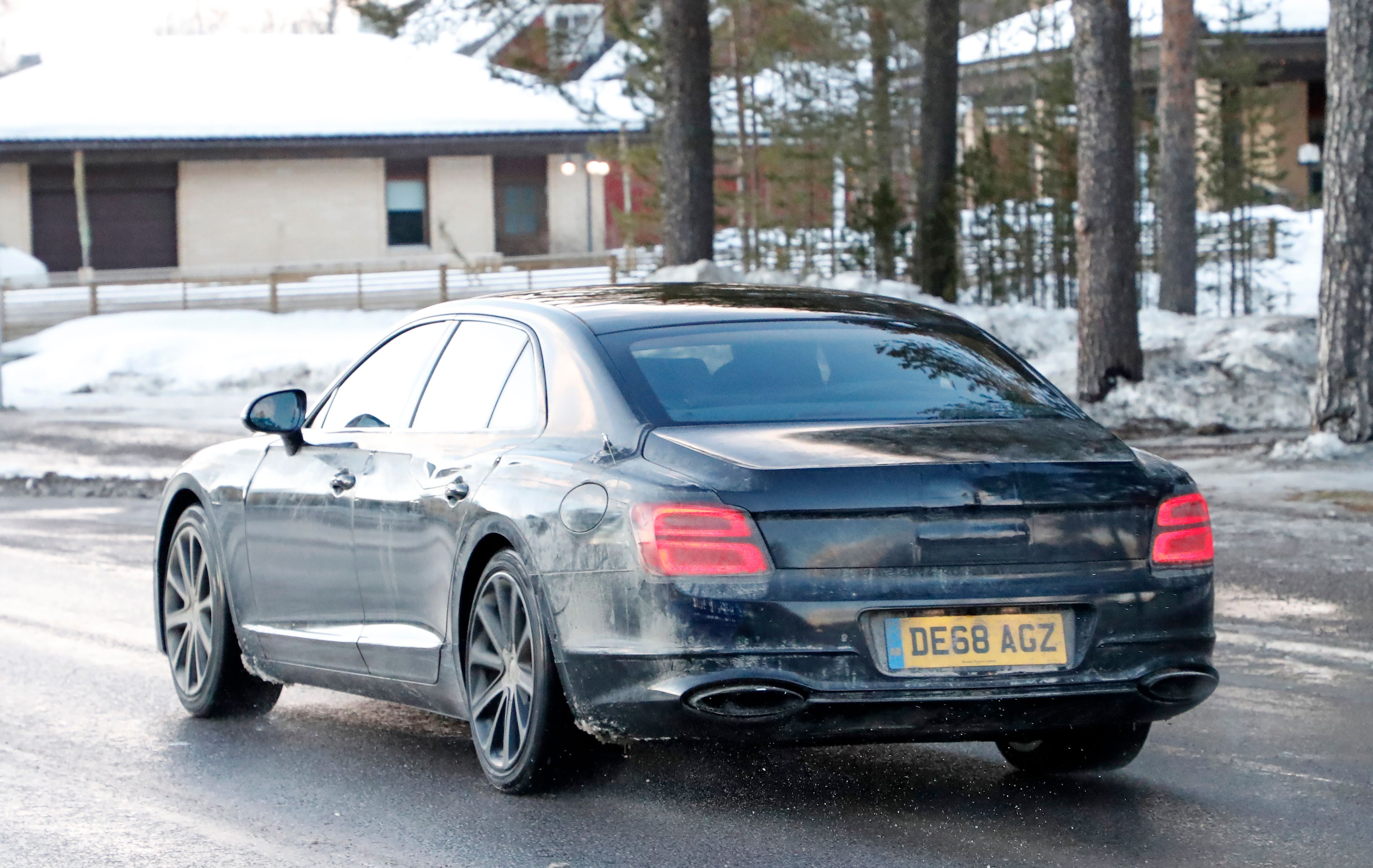 2019 Bentley Flying Spur Hybrid