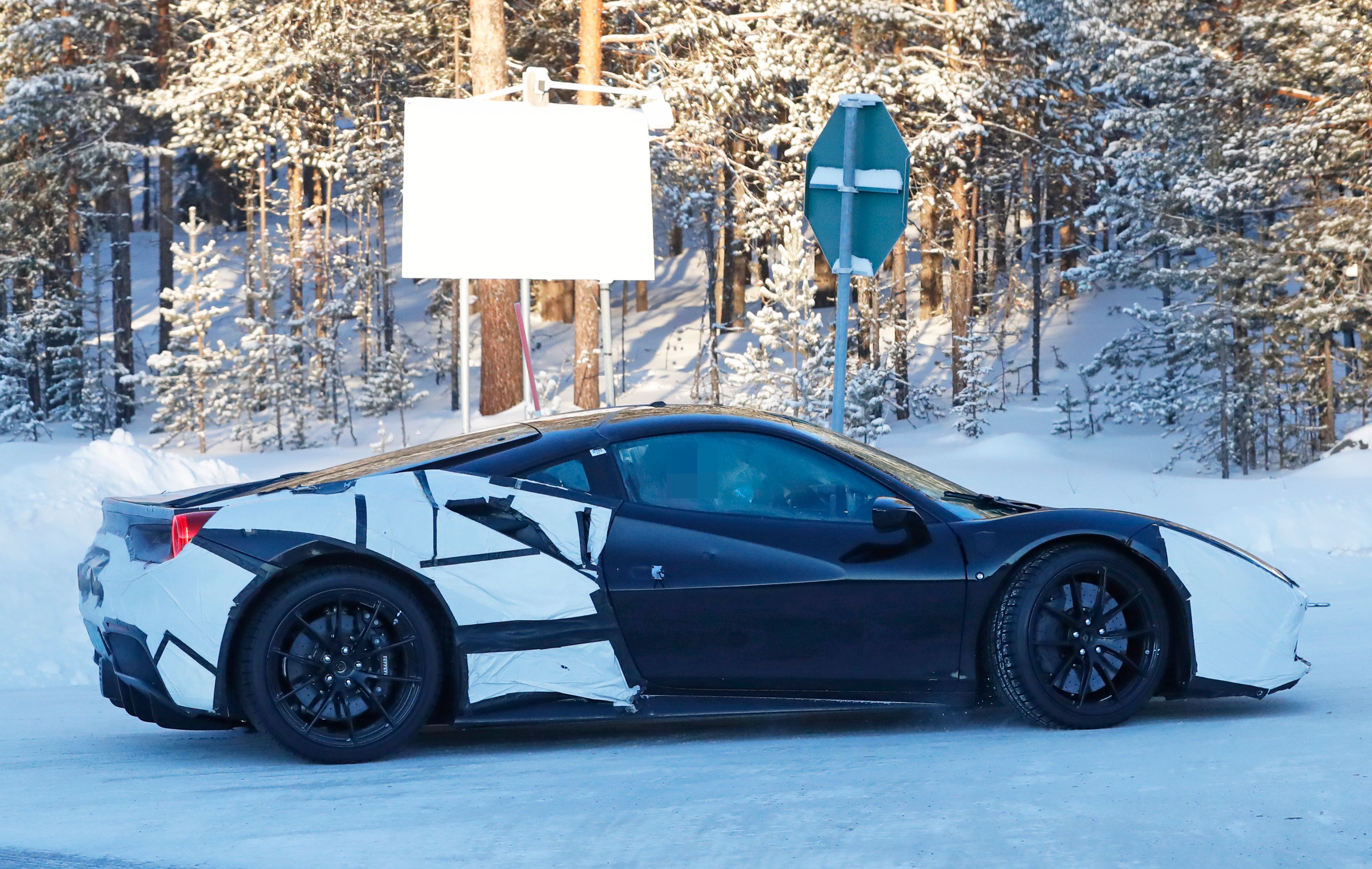 2021 Ferrari SF90 Stradale