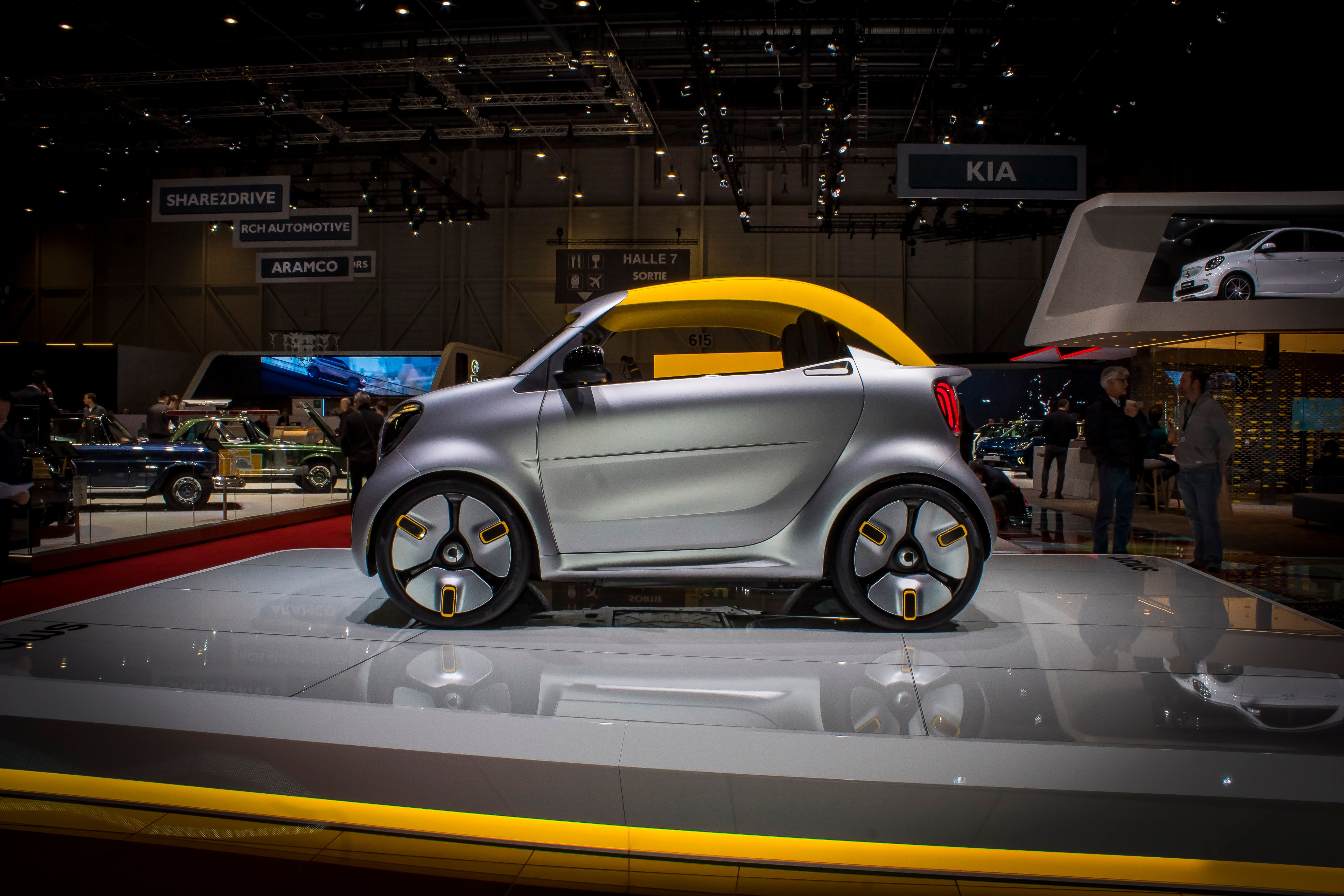 2019 Smart ForEase+ Concept