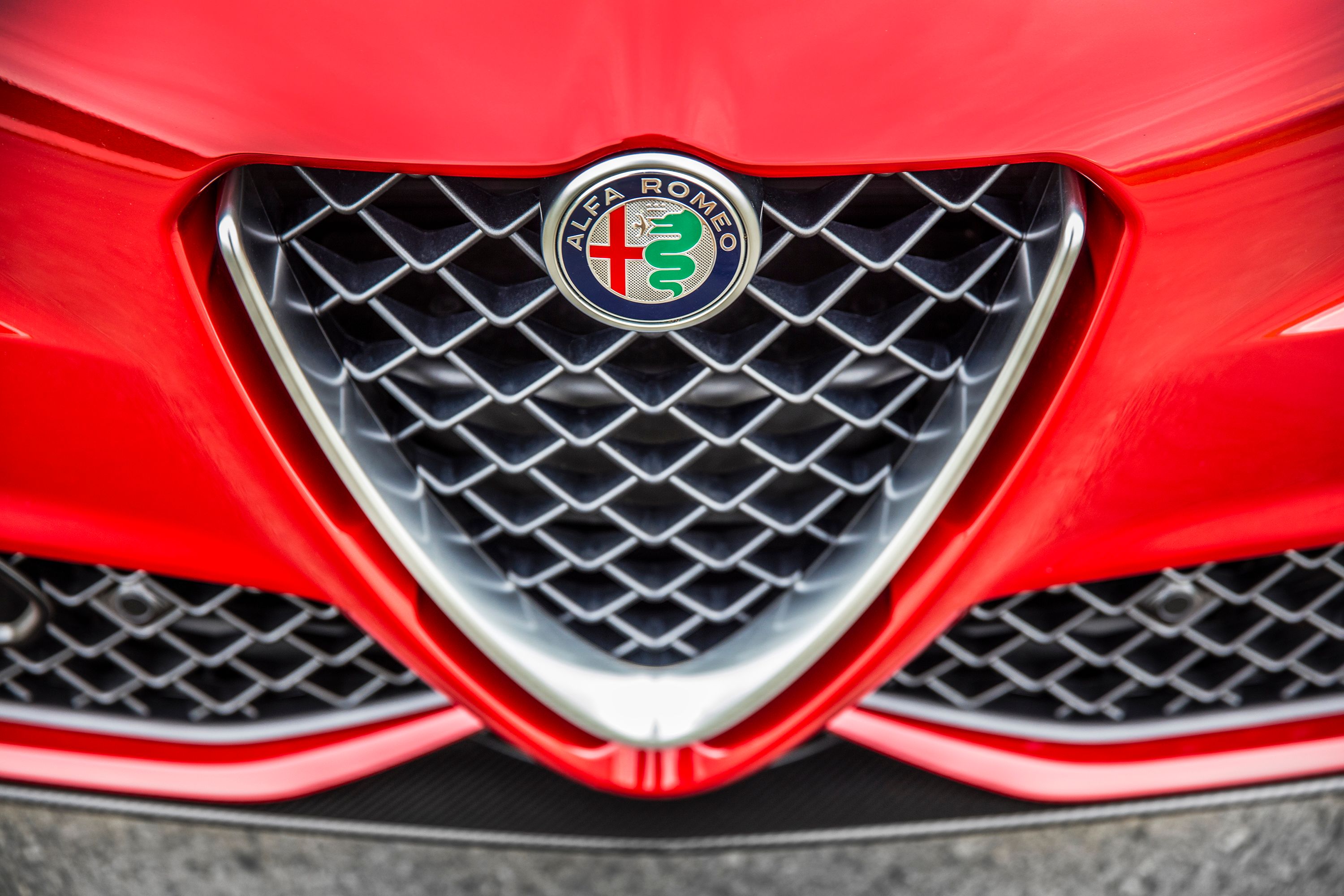 2019 - 2020  I Configured the 2019 Alfa Romeo Giulia Quadrifoglio NRing Edition and Saved 9 Grand