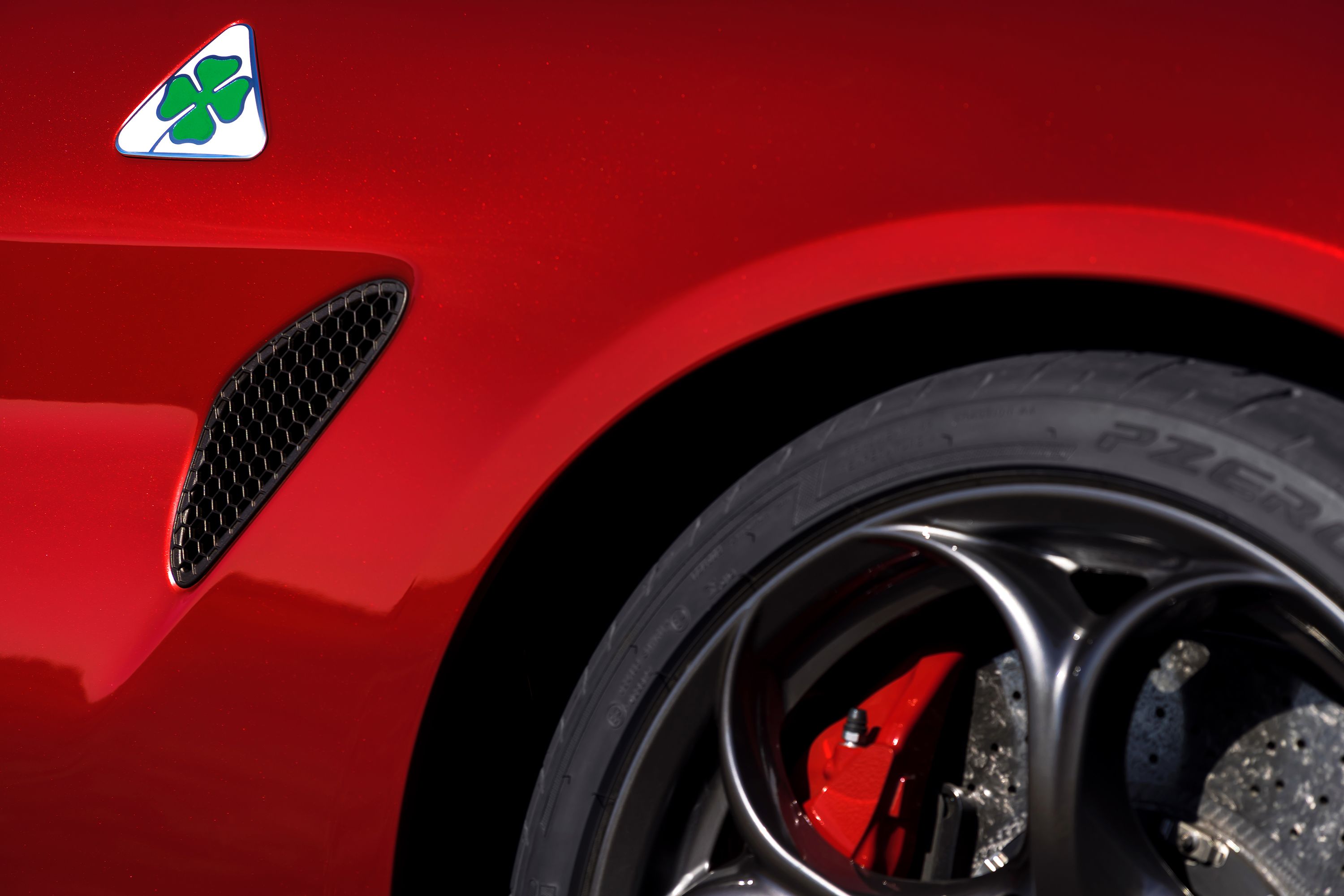 2019 - 2020  I Configured the 2019 Alfa Romeo Giulia Quadrifoglio NRing Edition and Saved 9 Grand