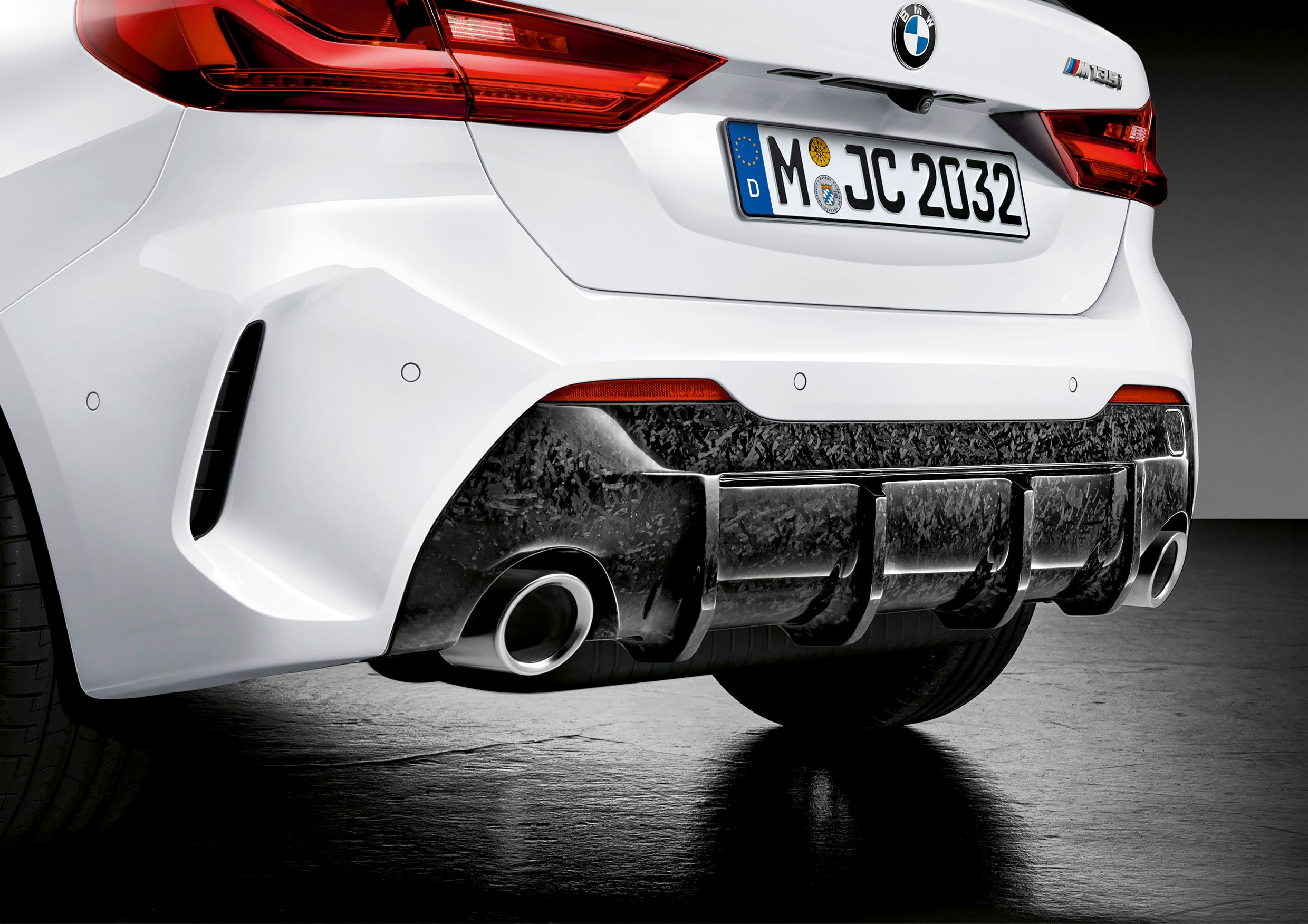 2020 BMW 1 Series with M Performance Parts