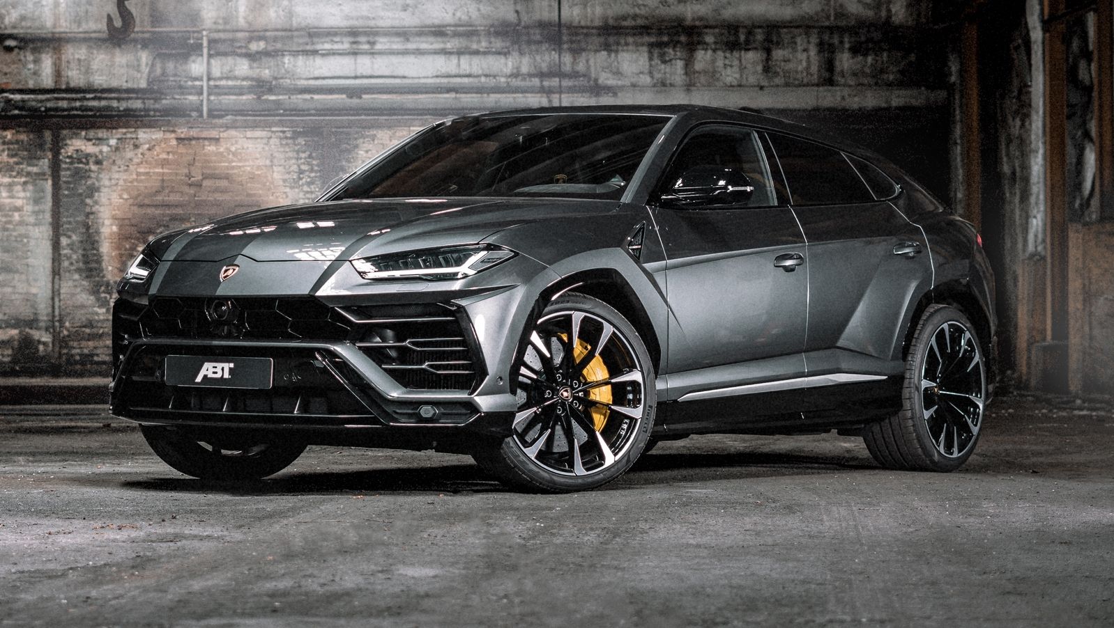 2019 Lamborghini Urus by ABT Sportsline