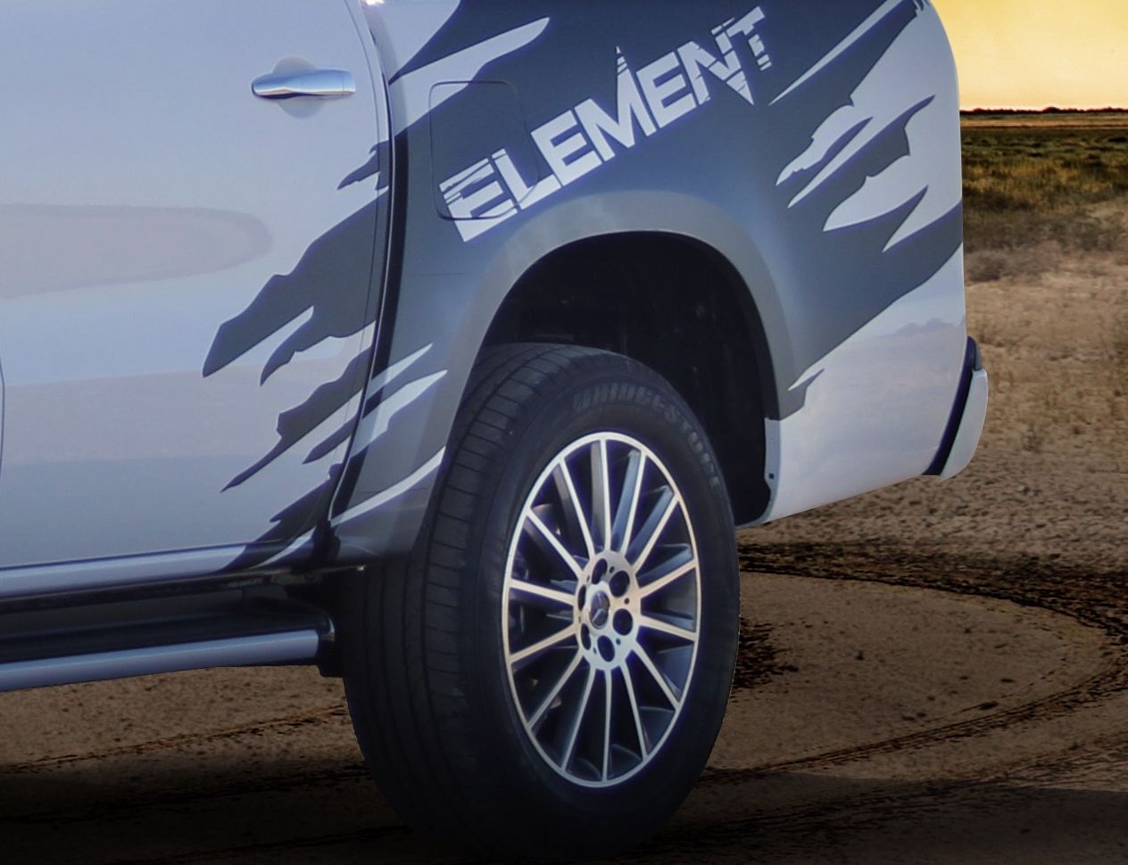 2019 Mercedes-Benz X-Class Element Edition