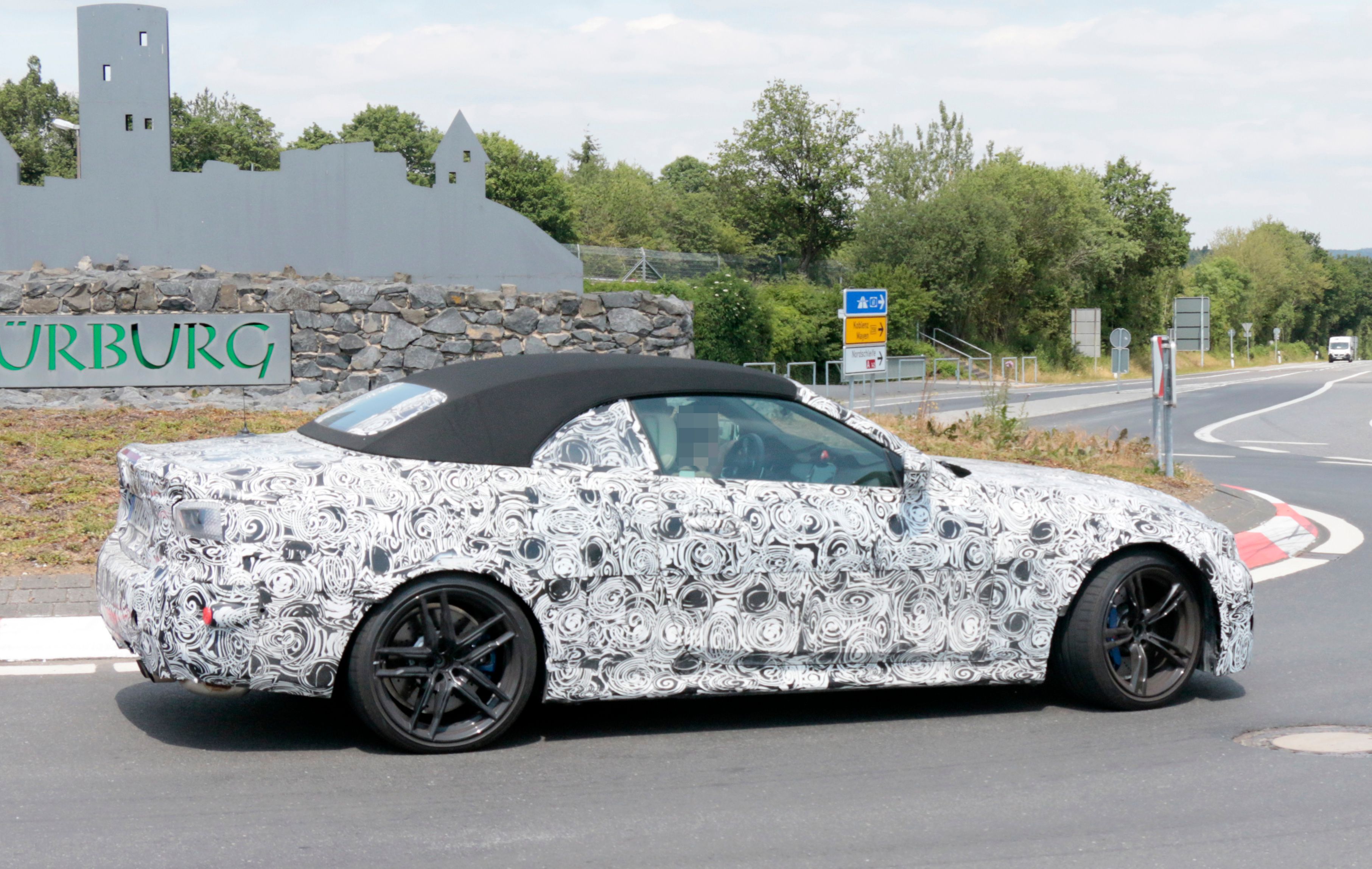 2021 BMW M4 Convertible