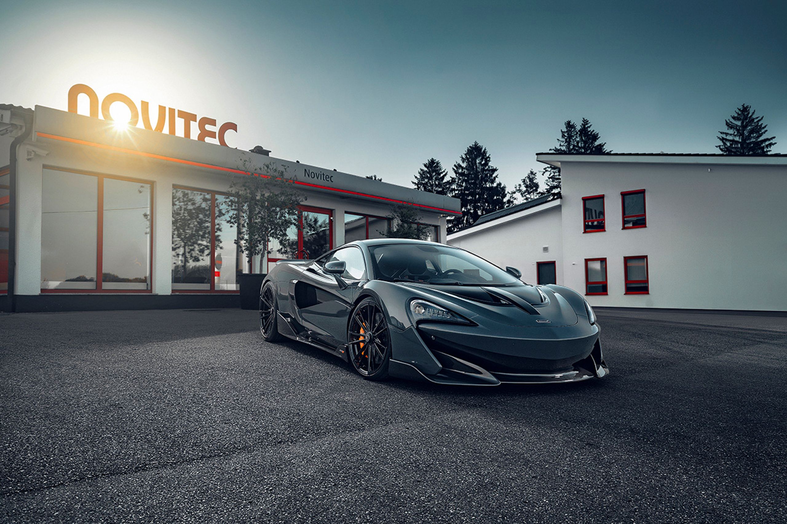 2019 McLaren 600LT by Novitec