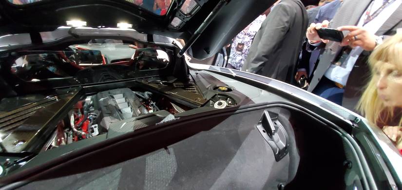 The 2020 Chevy C8 Corvette Has Specific Roof Mounts in the Trunk for ...