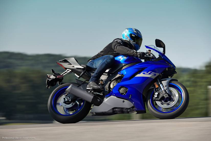 2021 Yamaha YZF-R6: Performance, Price, and Photos