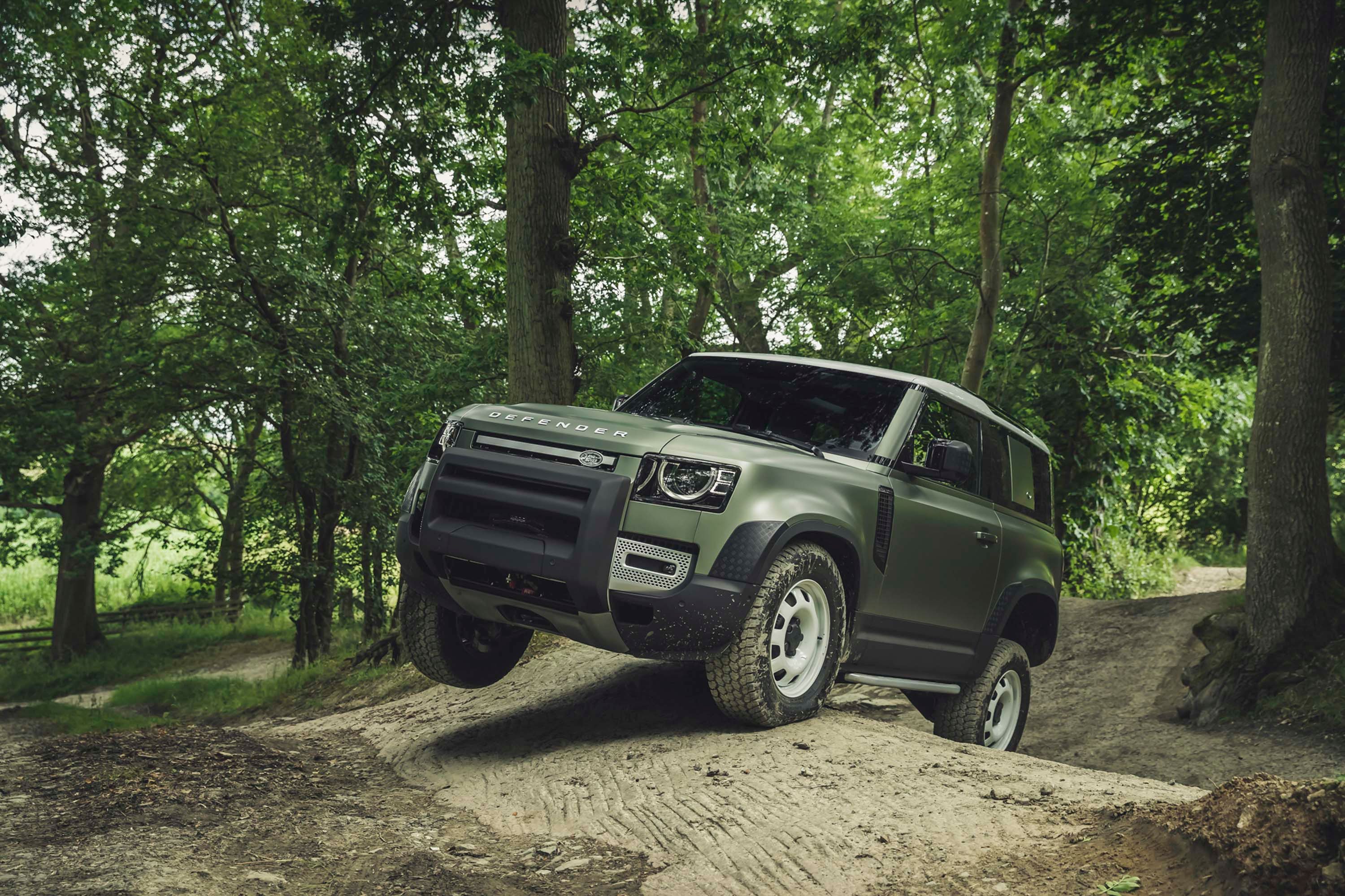2020 Land Rover Is Working On Some Seriously Pointless Tech