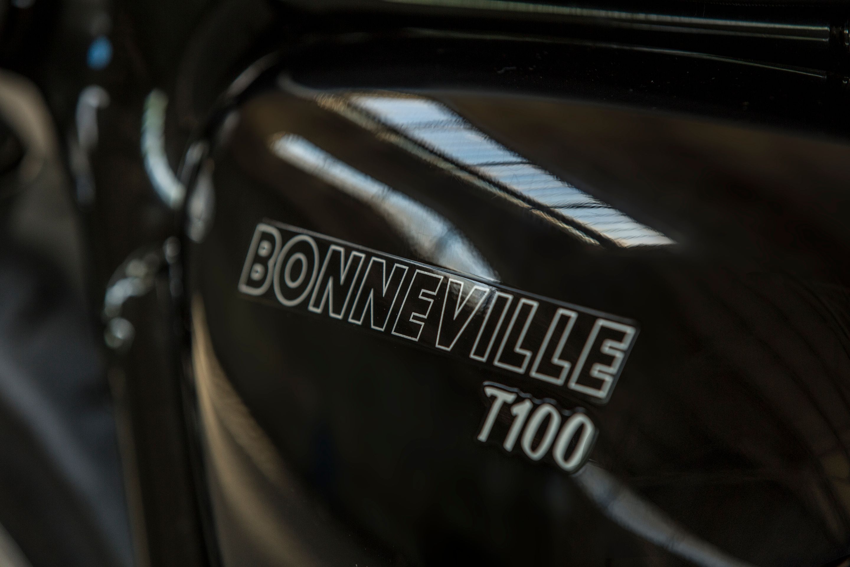 2016 - 2020 Triumph Bonneville T100 - T100 Black