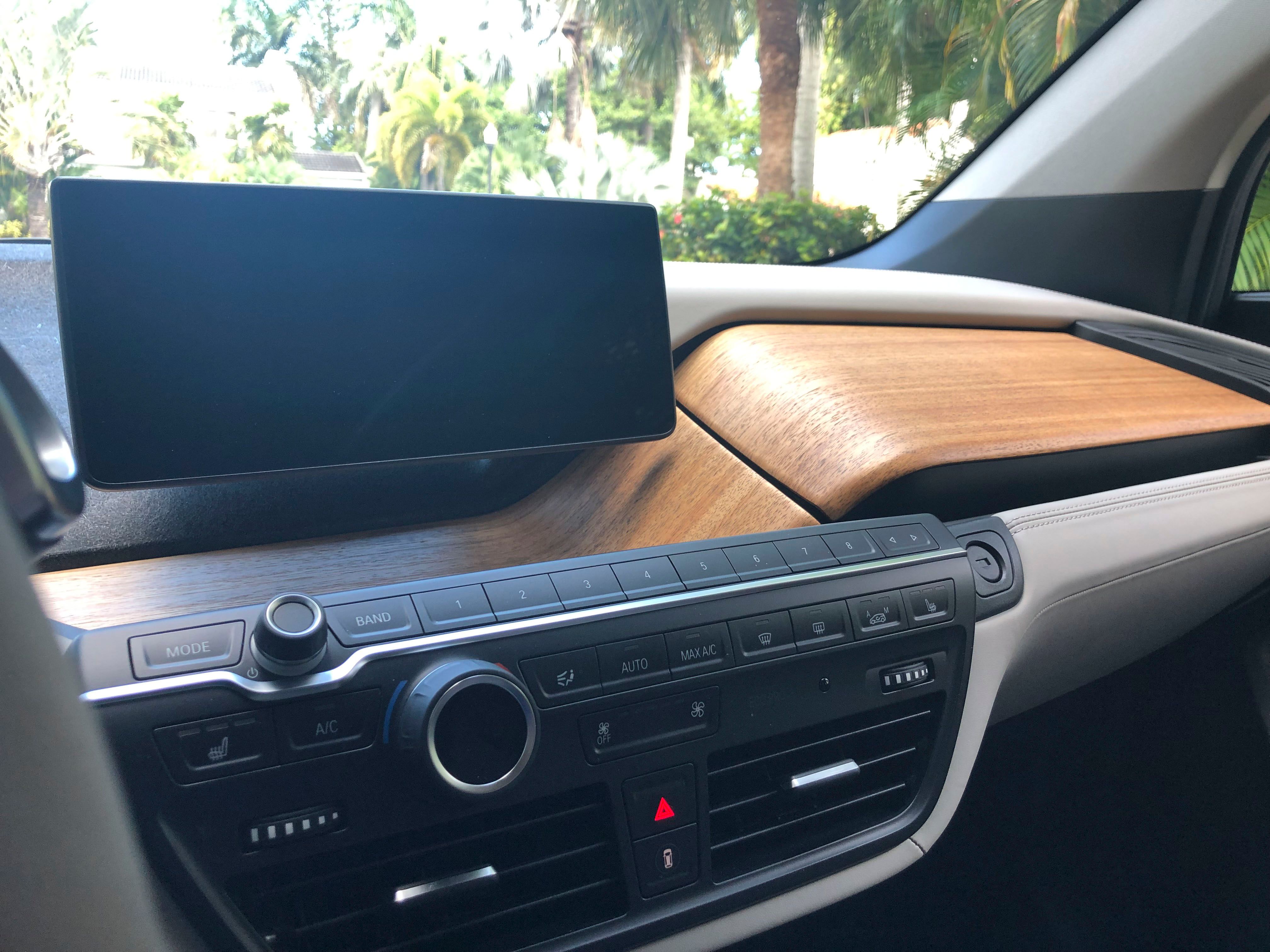 2019 BMW i3 - Driven